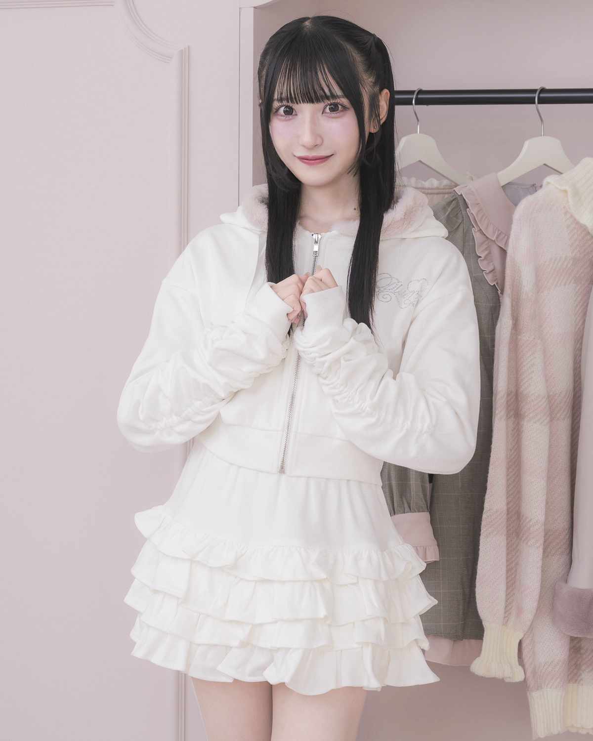 モデル身長:157cm/着用カラー:ホワイト