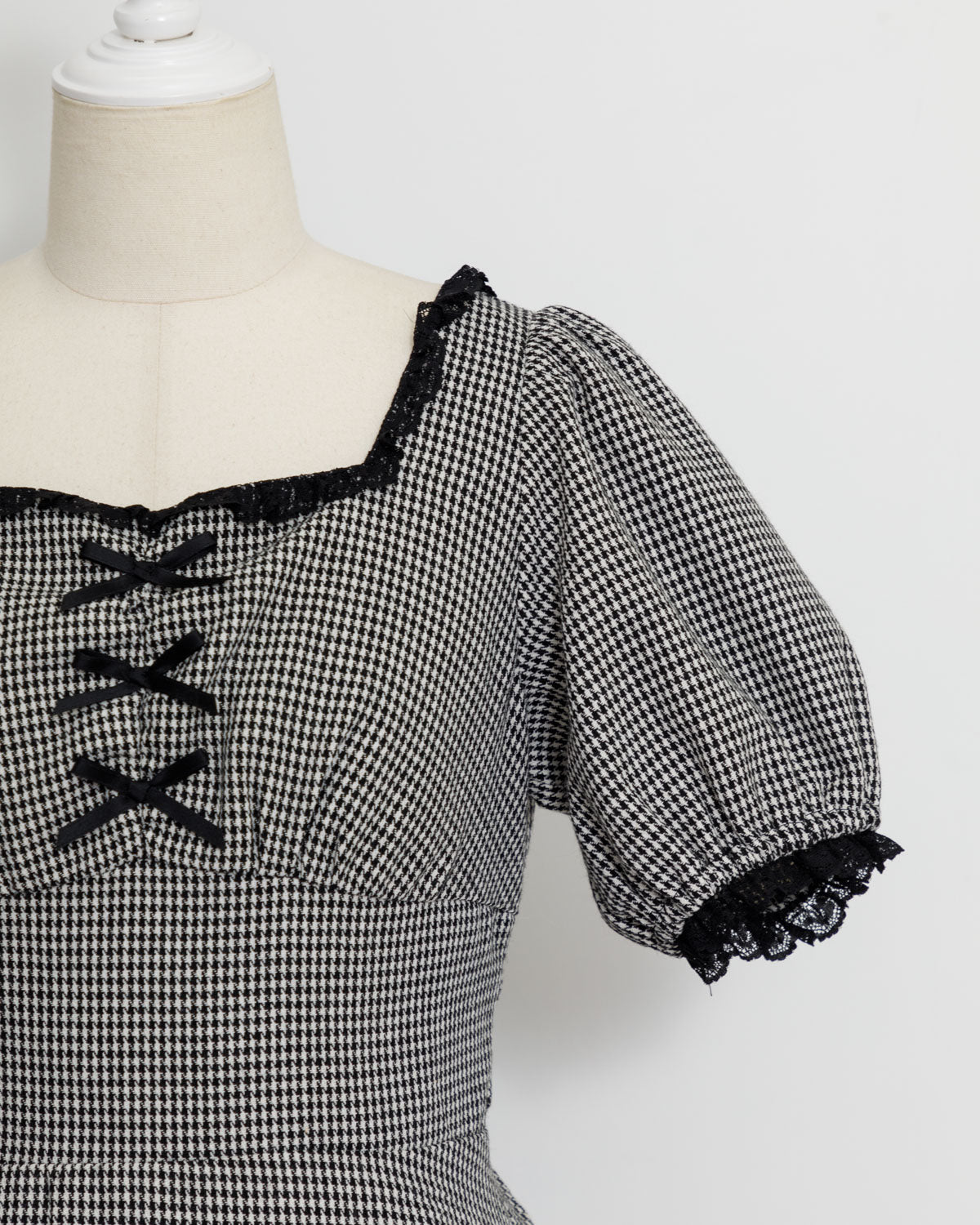 パフスリーブファーワンピース