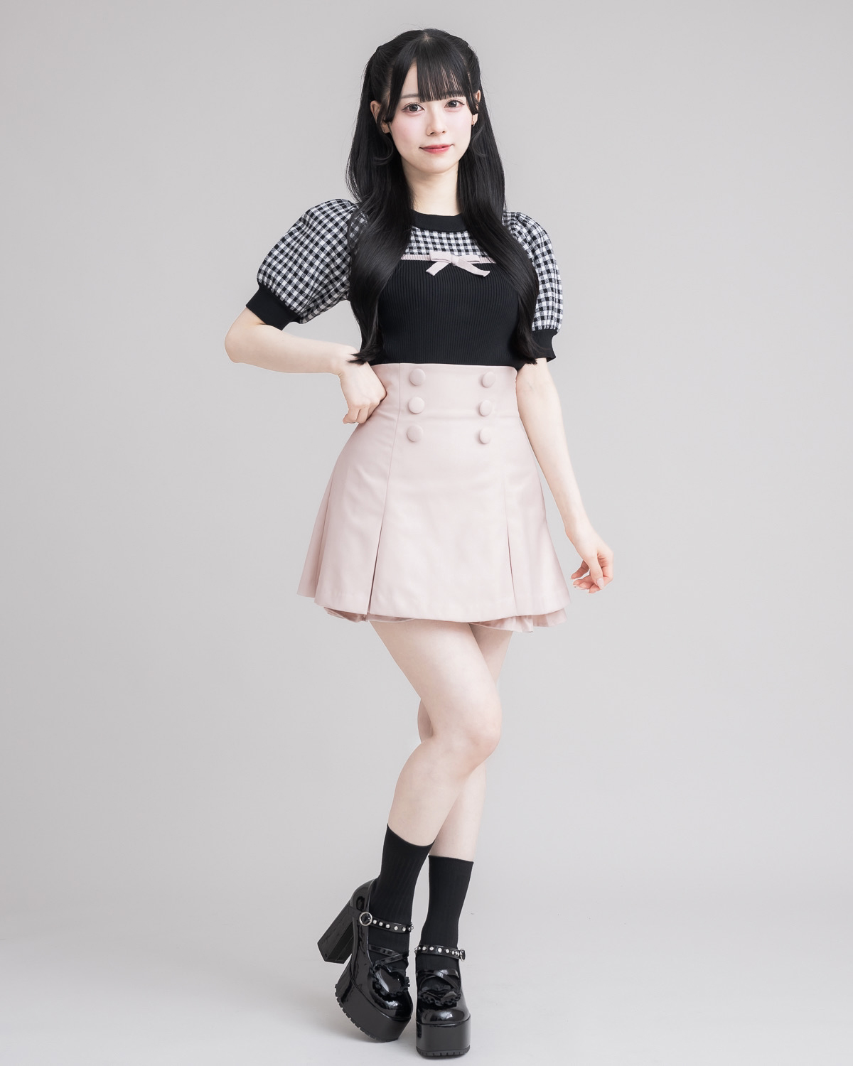 モデル身長:155cm/着用カラー:ピンク