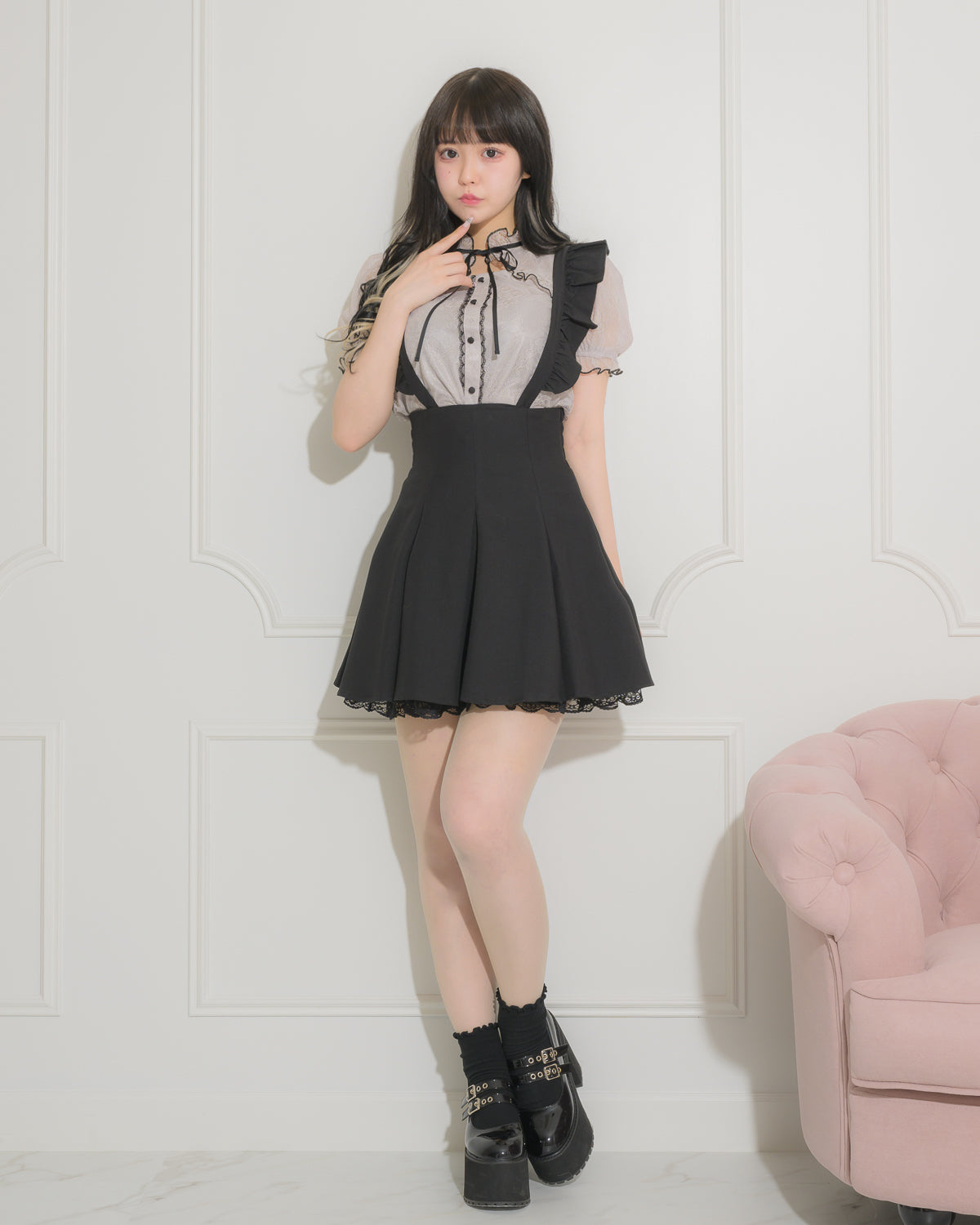 モデル身長:157cm/着用カラー:ブラック