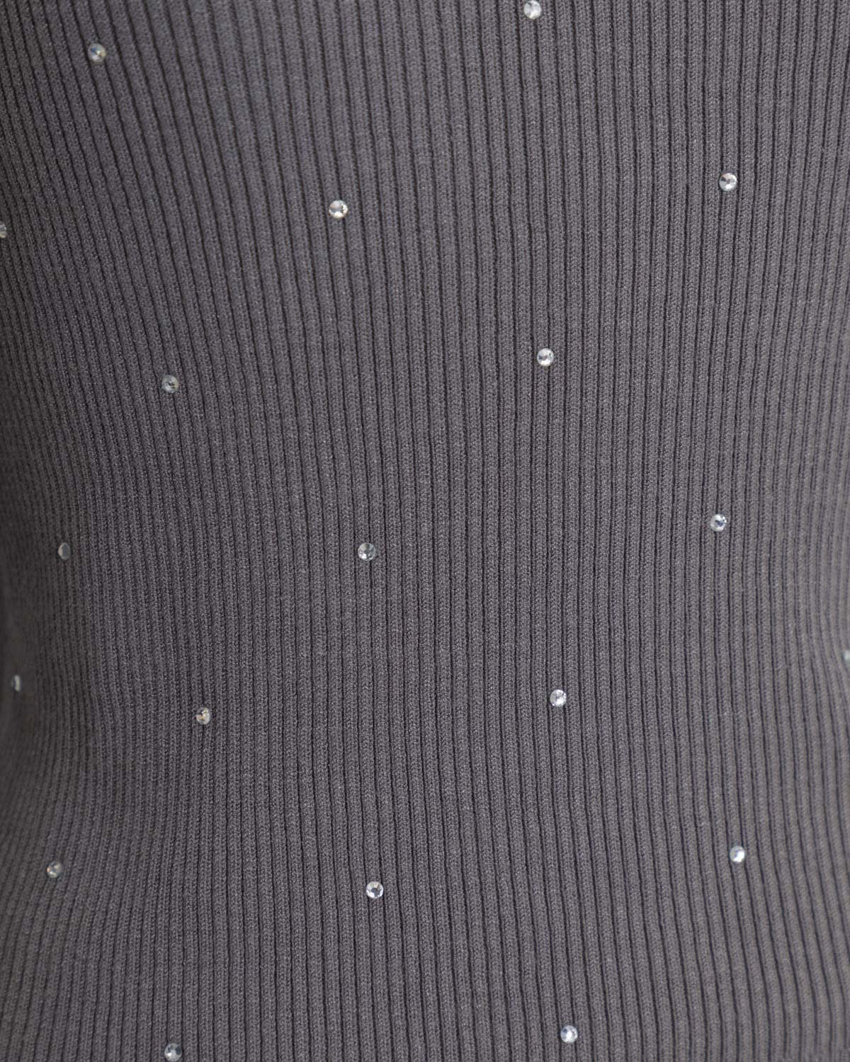 フリルハイネックビジューリブニット