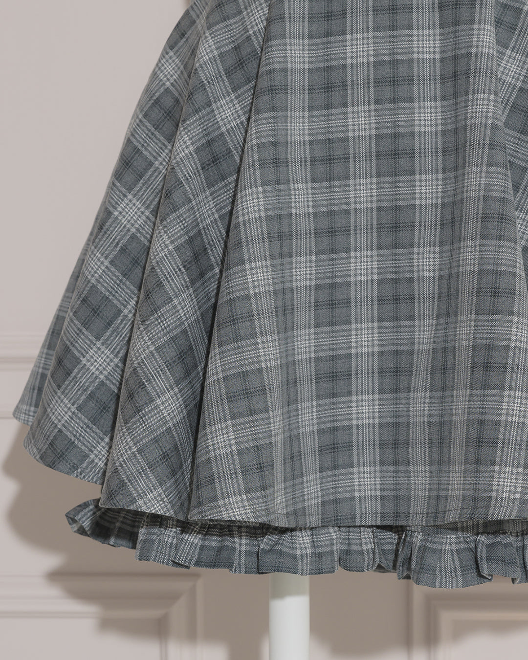 ボリュームフレアフリルスカパン