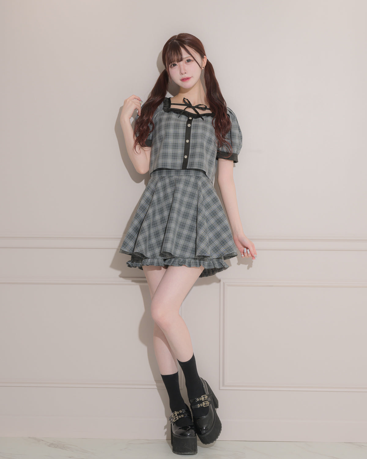 ボリュームフレアフリルスカパン