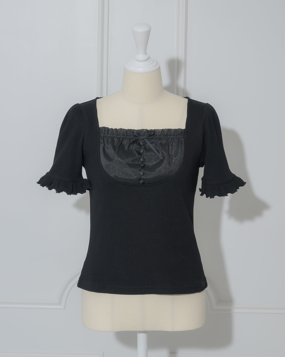 カラー:ブラック