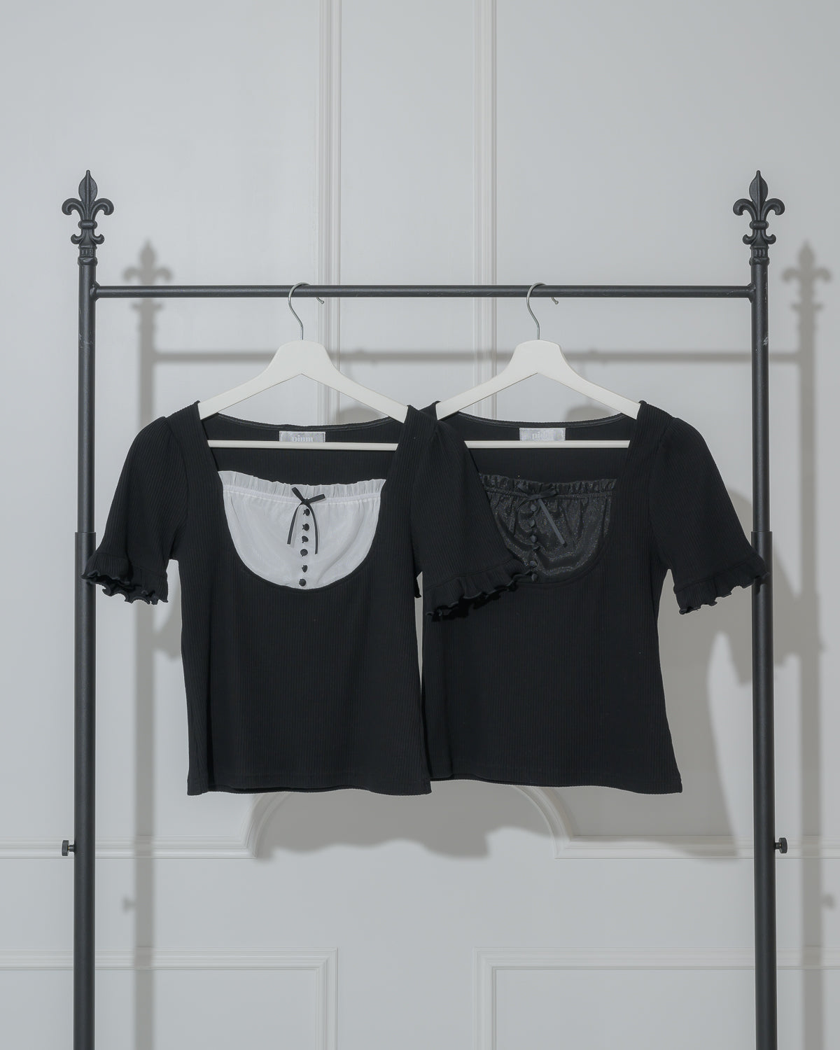 ラウンドフリルドーリーカットソー