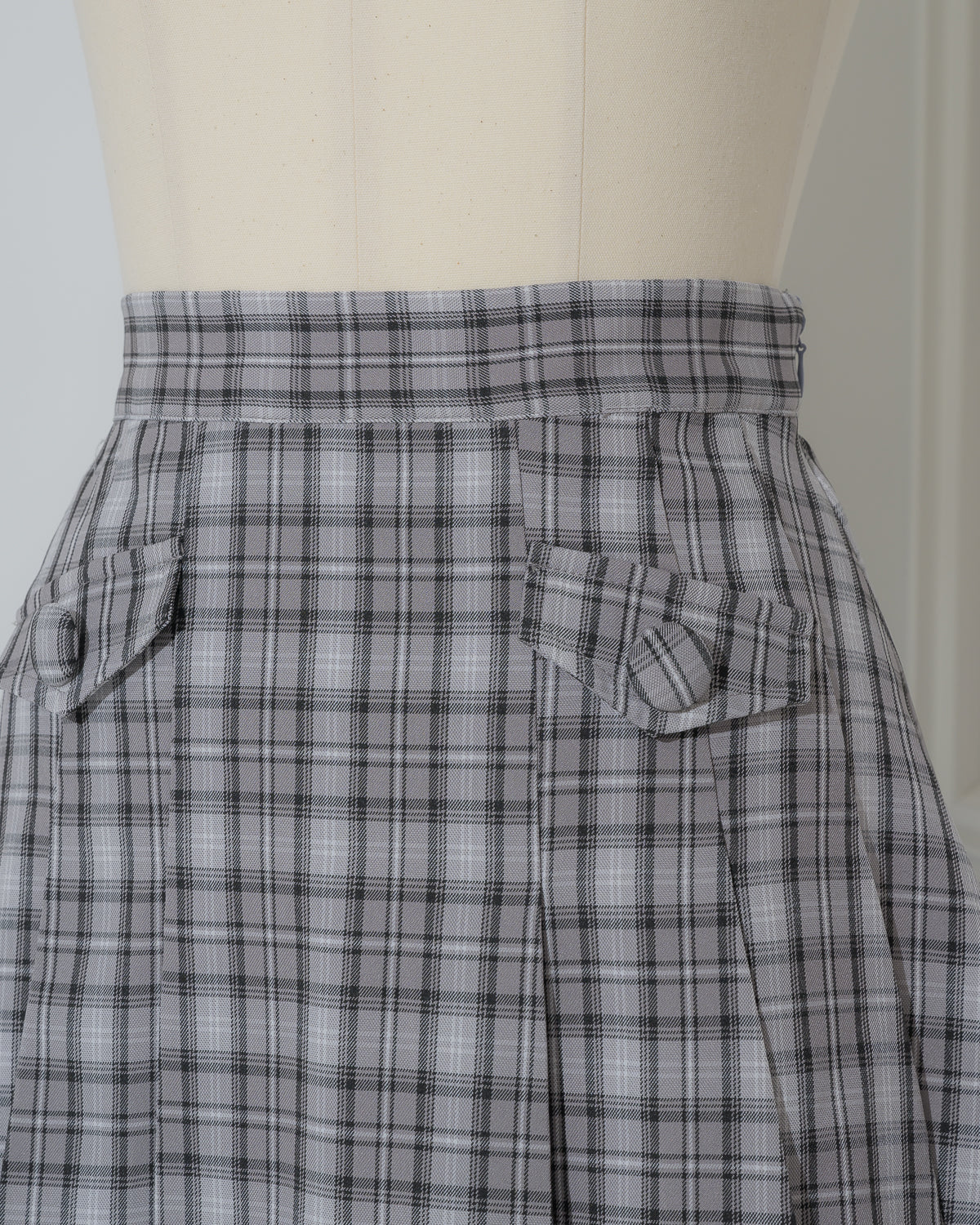 プリーツフリルチェックミニスカート
