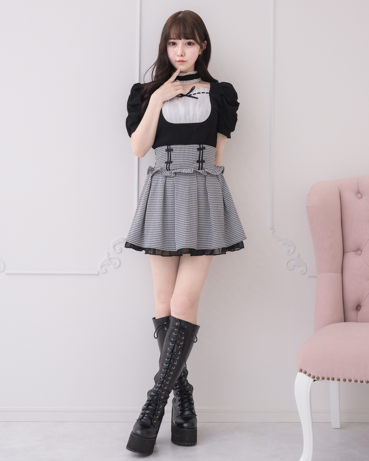 モデル身長:157cm/着用カラー:ブラック