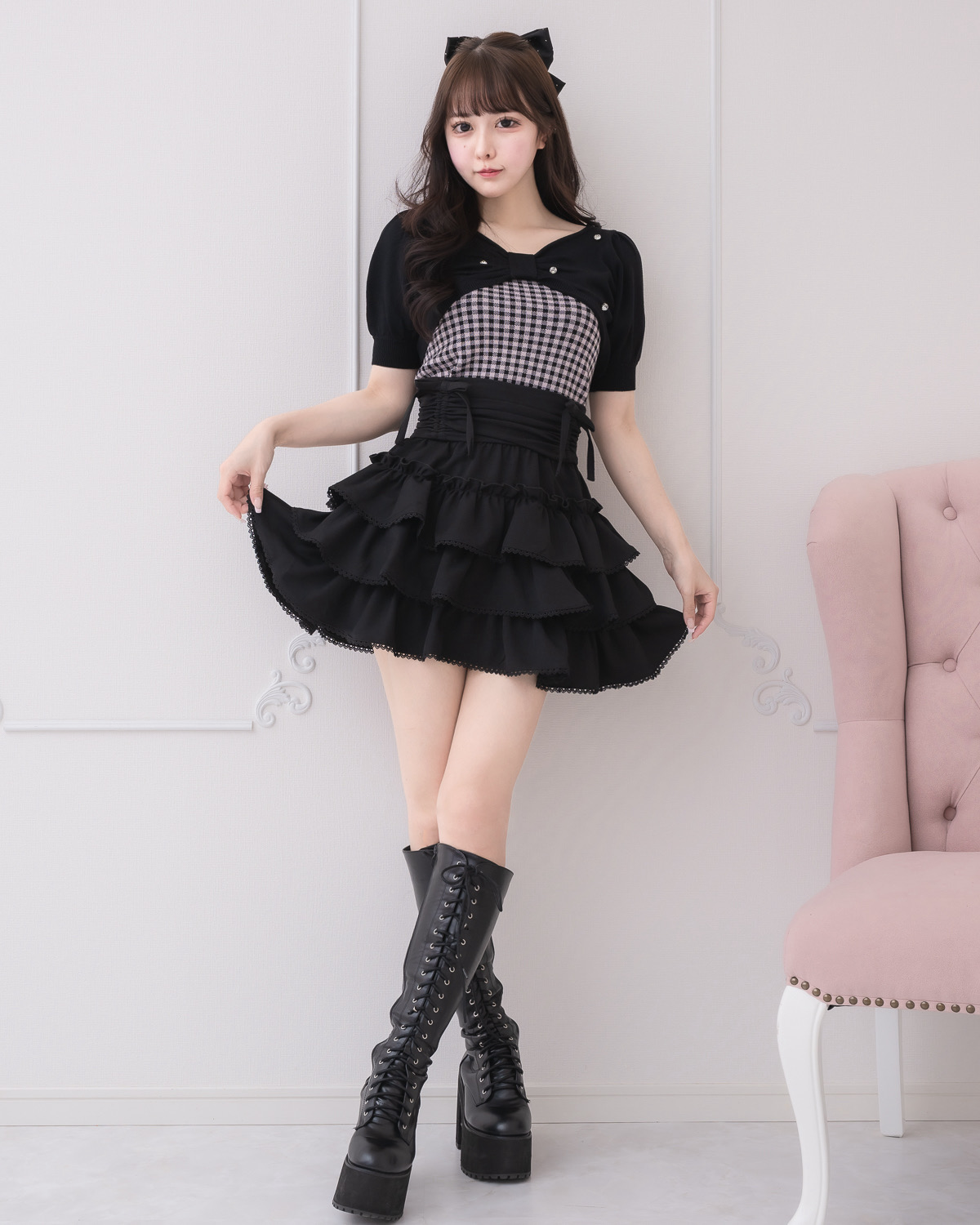 モデル身長:157cm/着用カラー:ピンク×ブラック