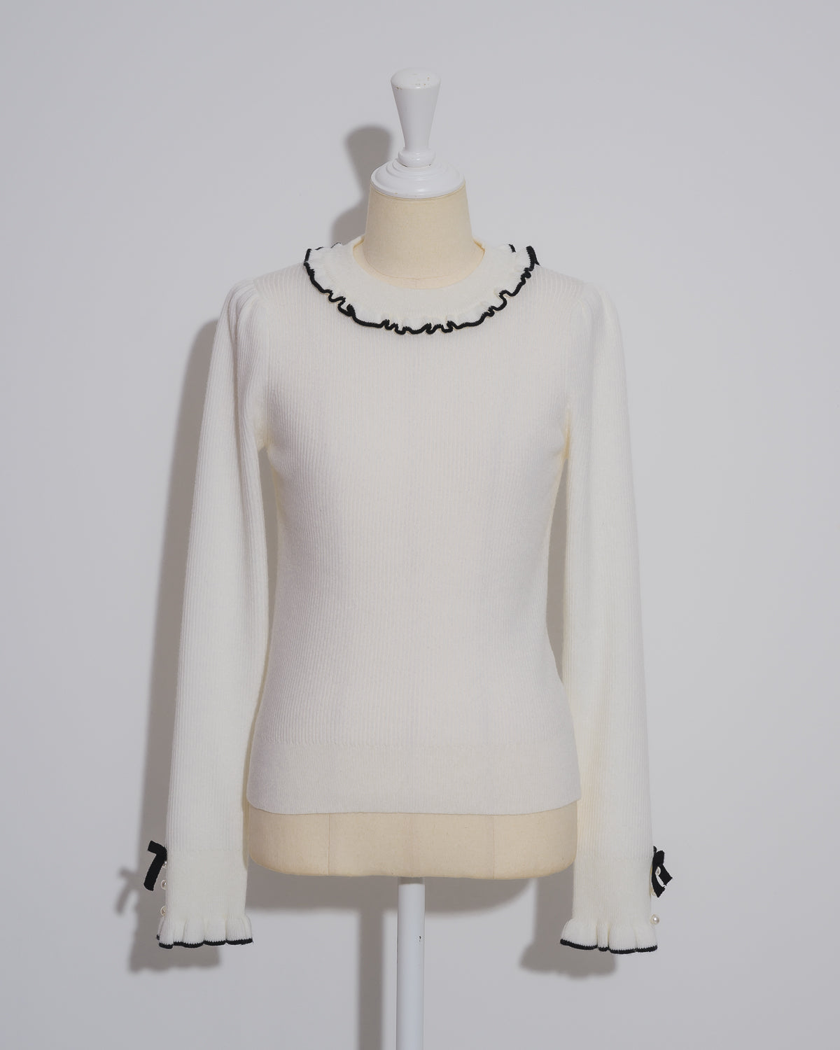 カラー:ホワイト