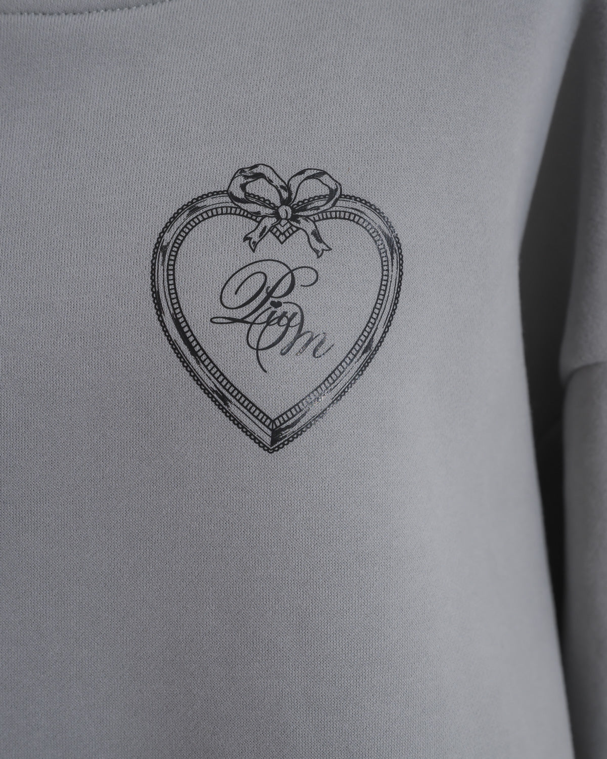 piumリボンオーバーサイズスウェット