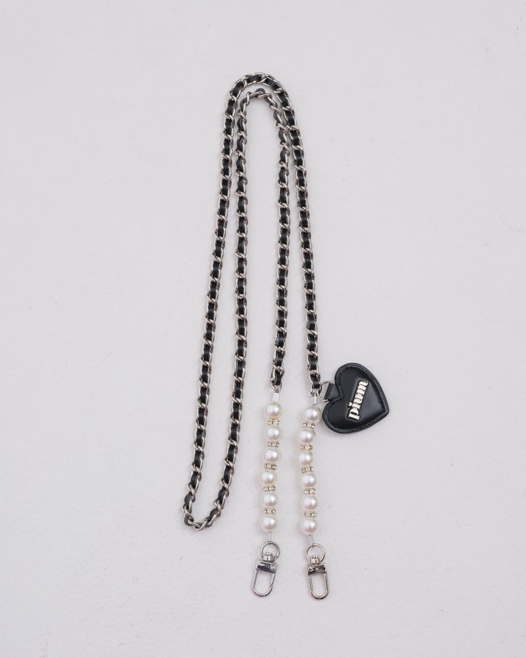 カラー:ブラック