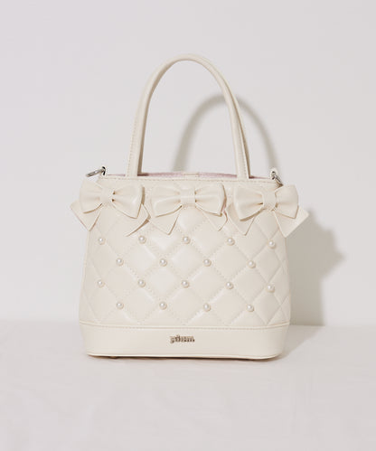 カラー：アイボリー