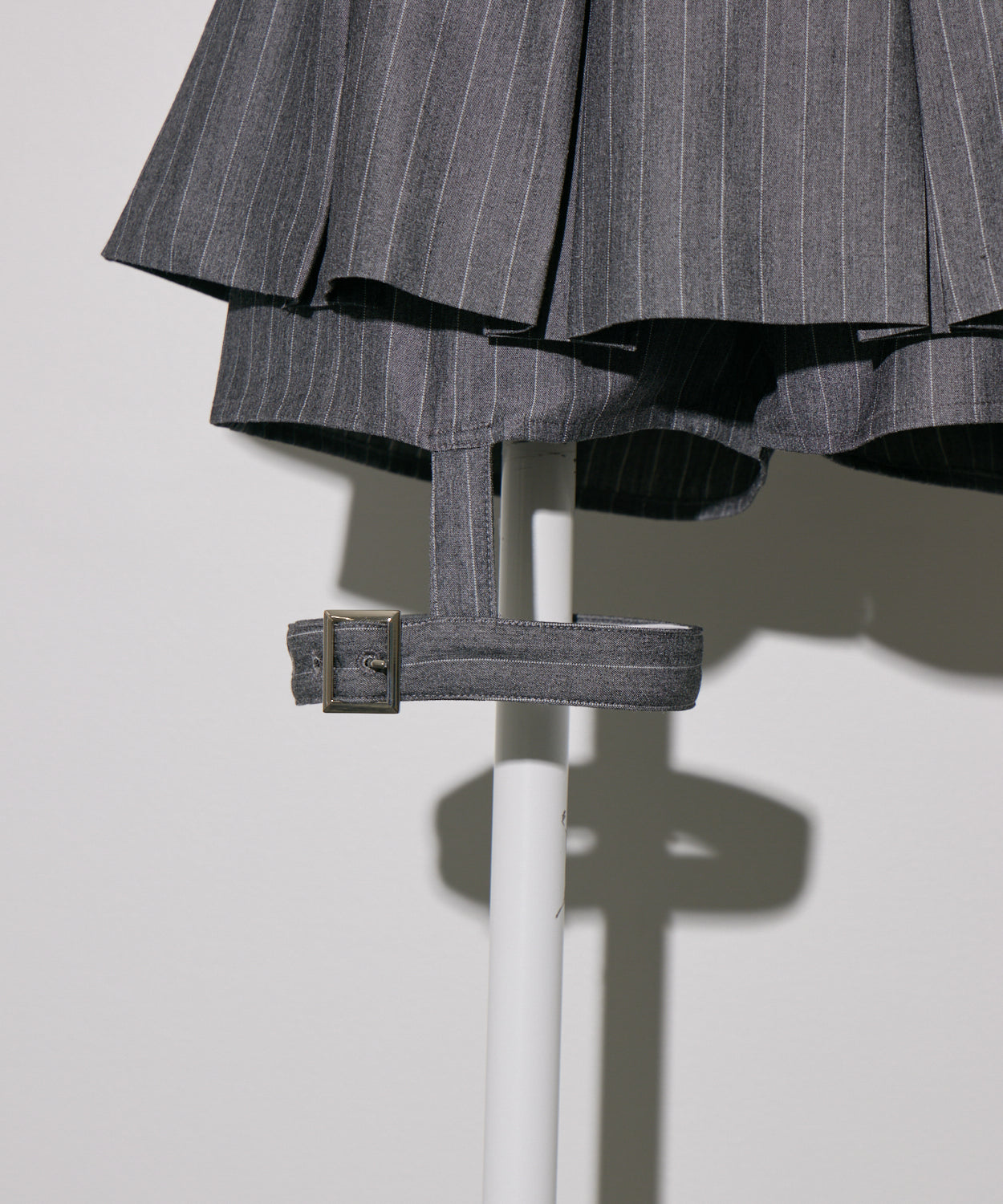 ガーター付きプリーツミニスカパン