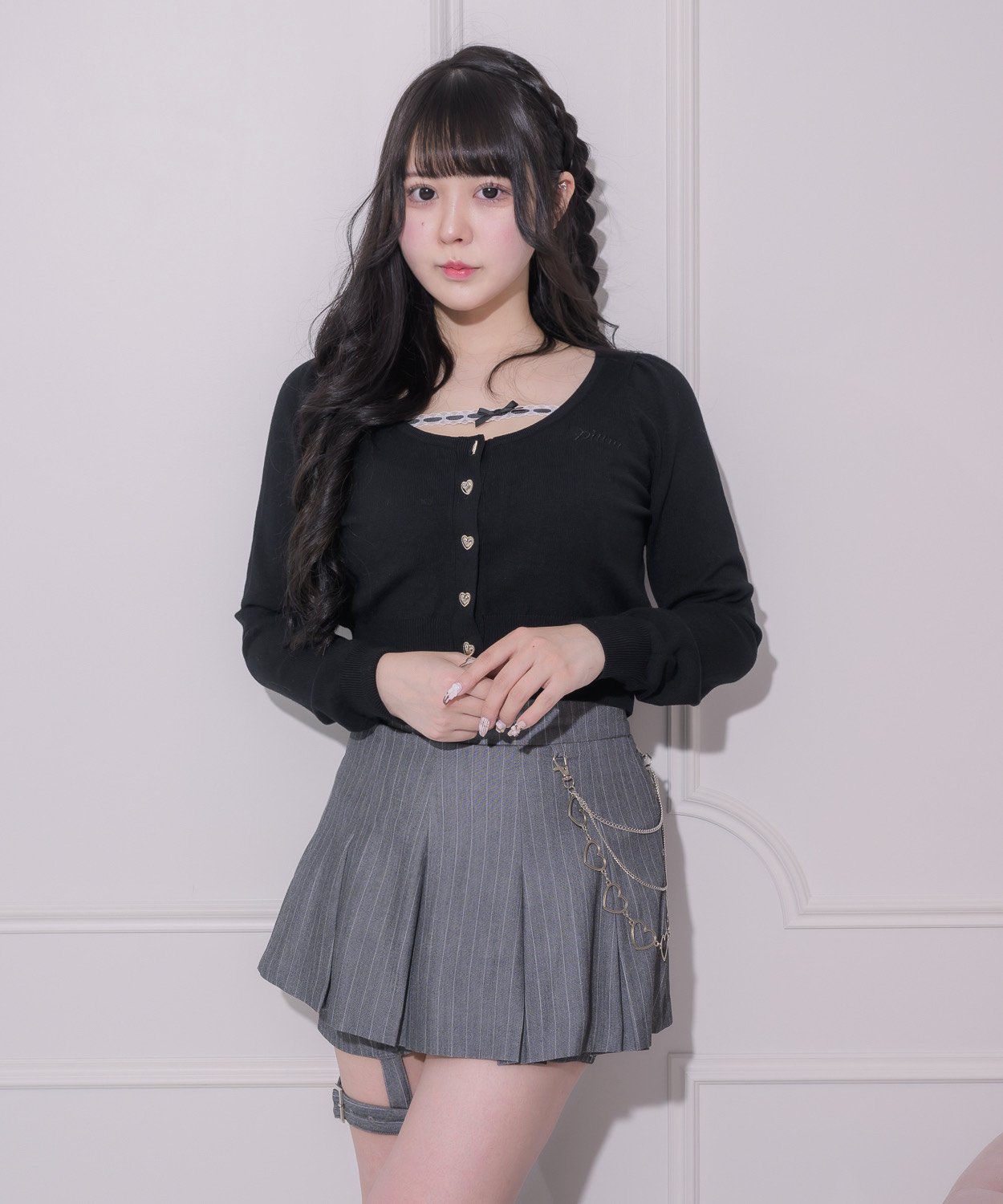 モデル身長:157cm/着用カラー:チャコール