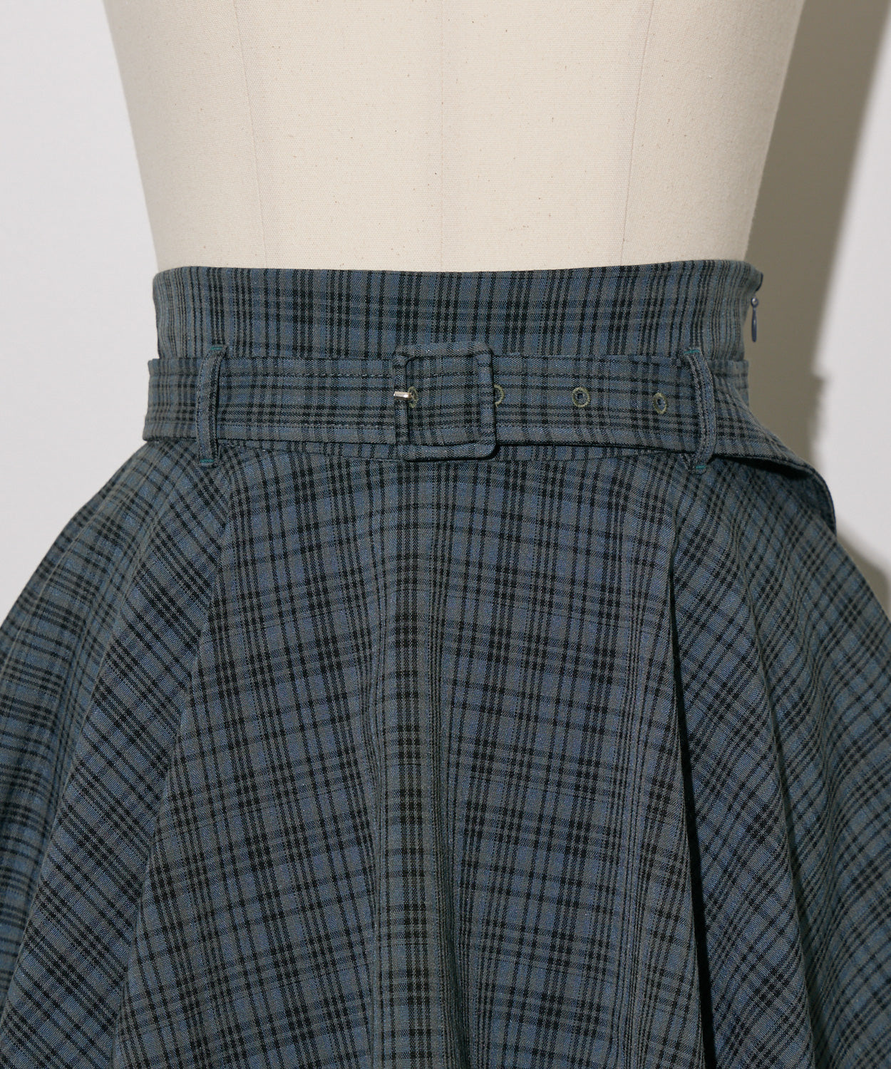 レザーフリルフレアスカパン