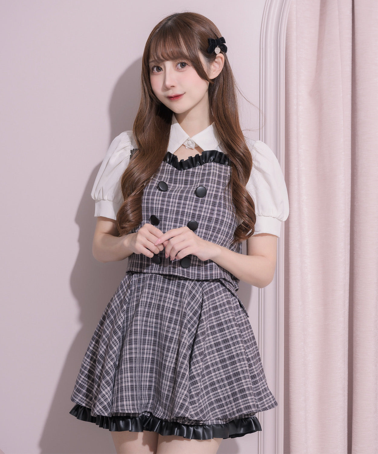 モデル身長:158cm/着用カラー:ブラックチェック