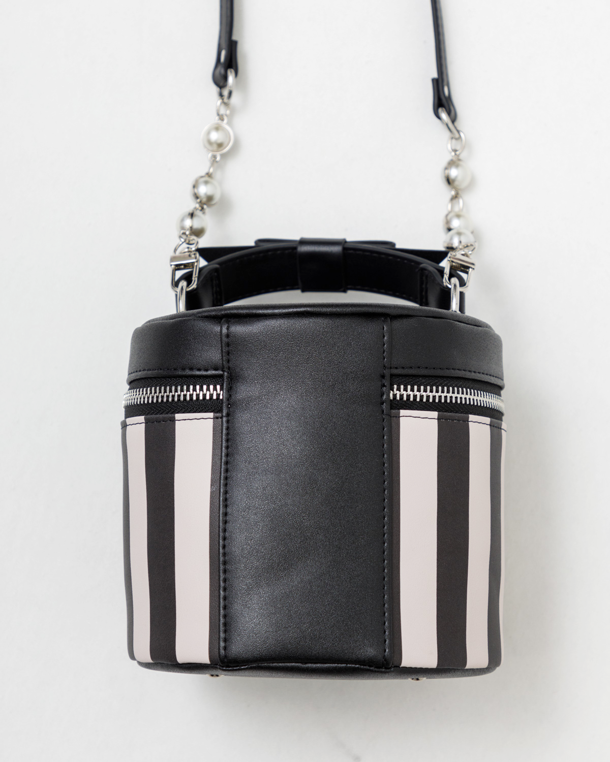pium バニティバッグ black piumギフトボックスバニティバッグ