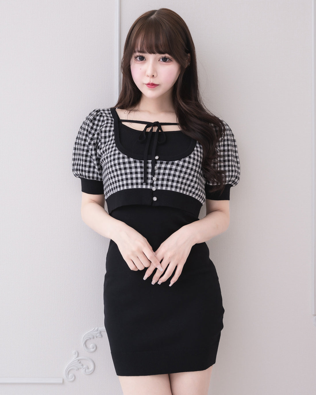 モデル身長：157cm/着用カラー:ブラック×ホワイト