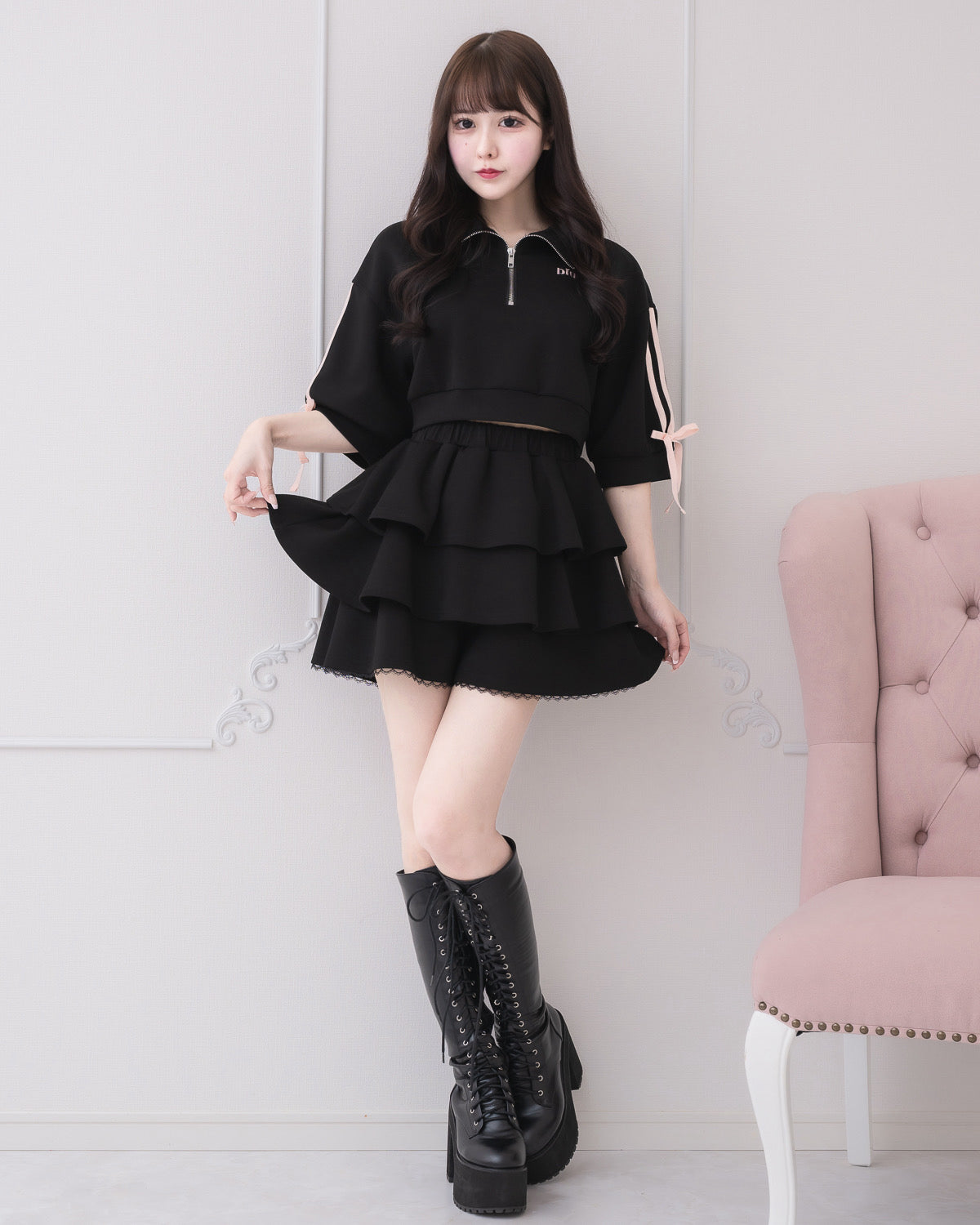 モデル身長:157cm/着用カラー:ブラック