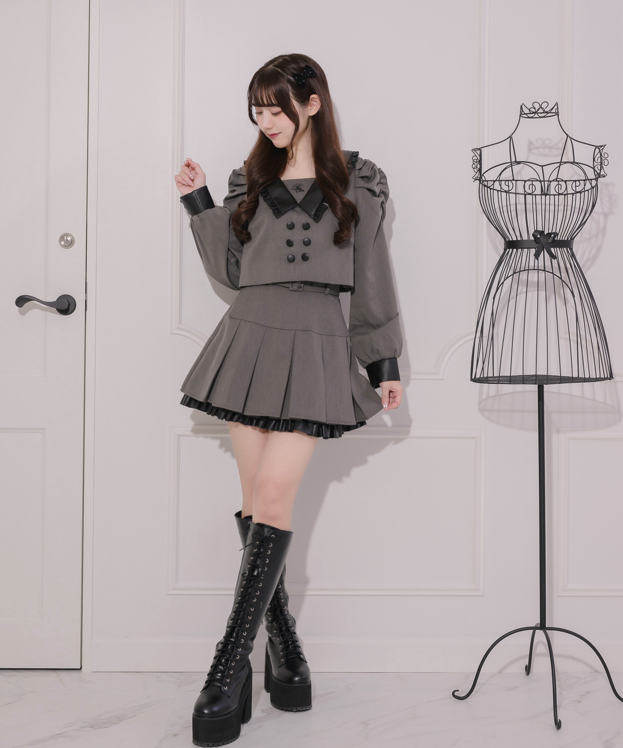 モデル身長:158cm/着用カラー:チャコール