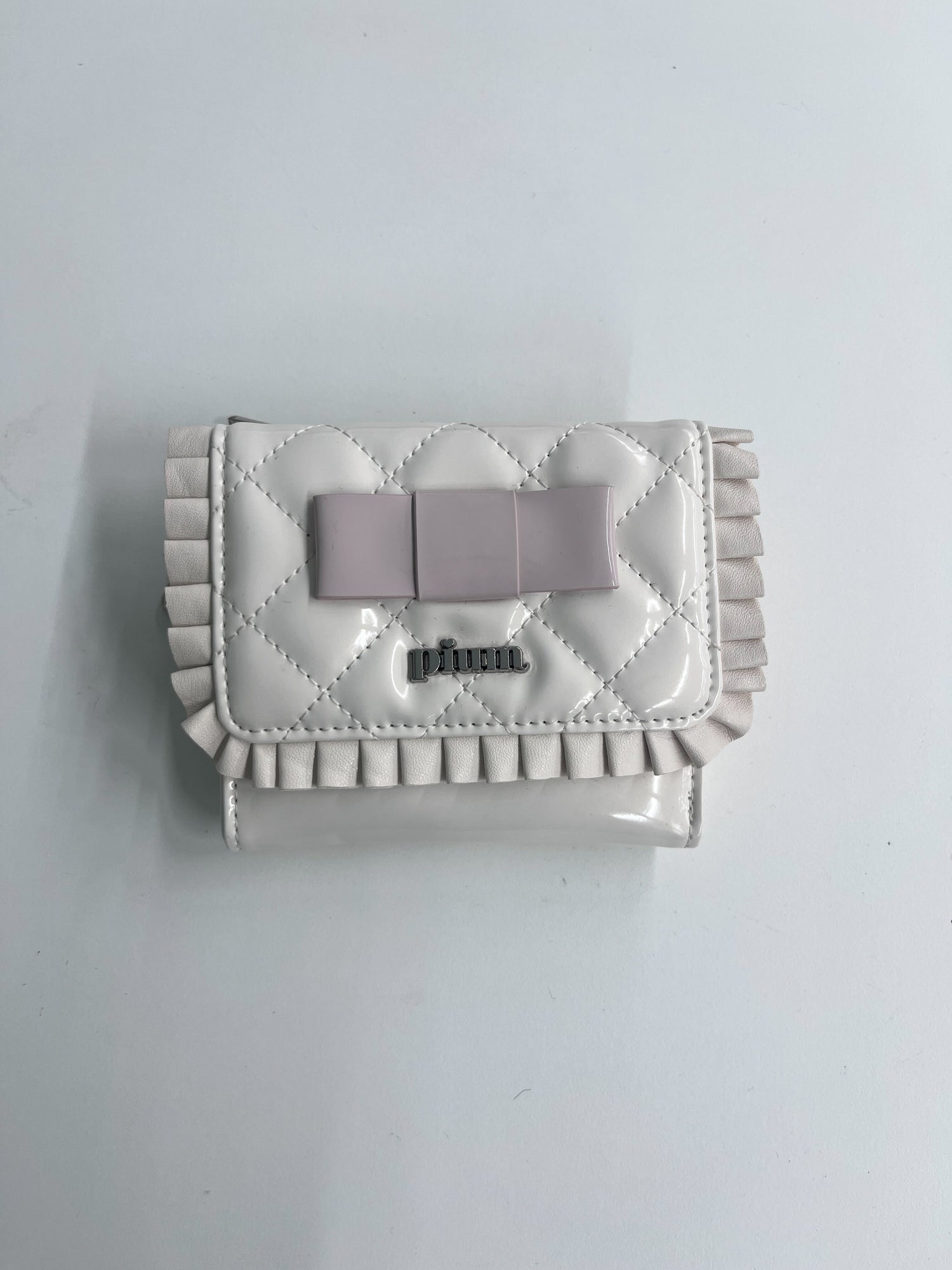 カラー:ホワイト