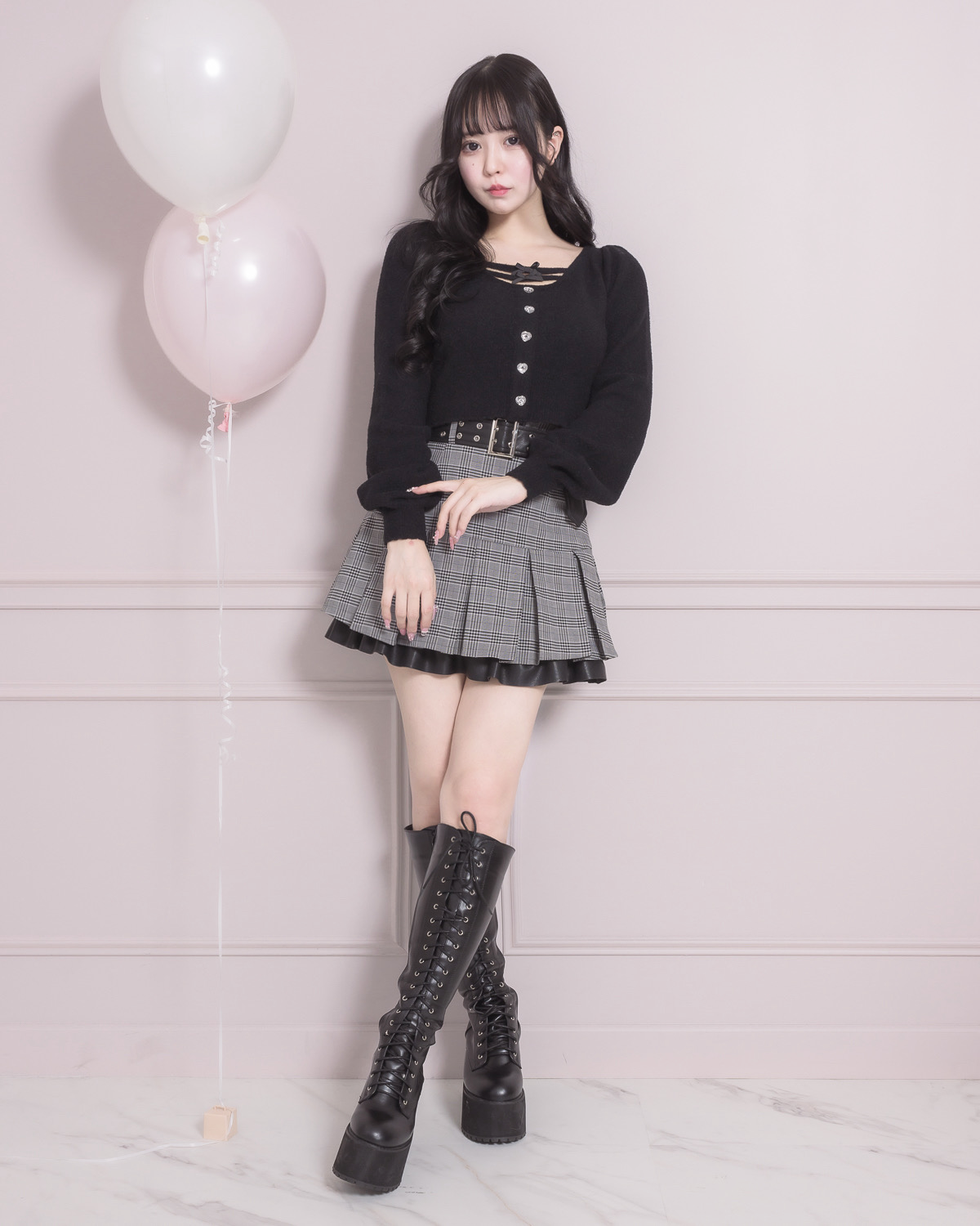 モデル身長:157cm/着用カラー:グレーチェック