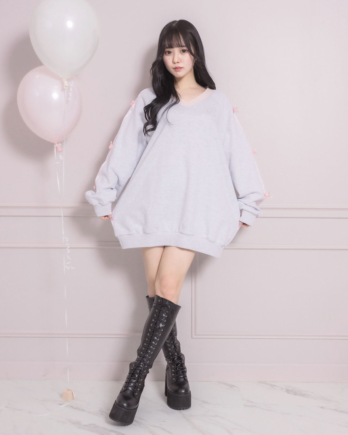 モデル身長:157cm/着用カラー:グレー