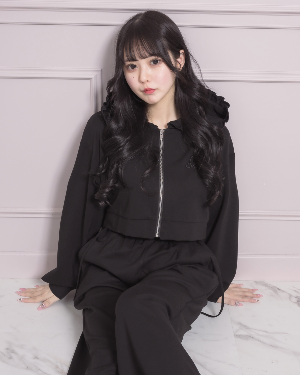 モデル身長:157cm/着用カラー:ブラック