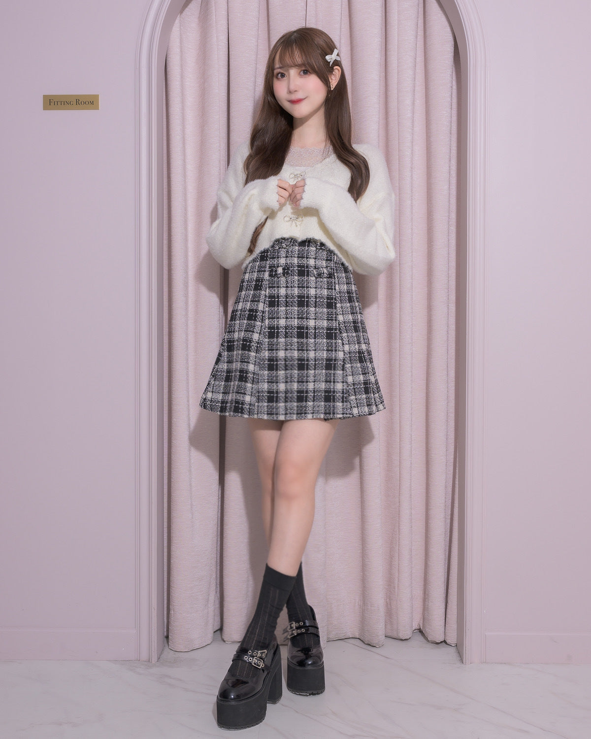 モデル身長:159cm/着用カラー:ホワイト