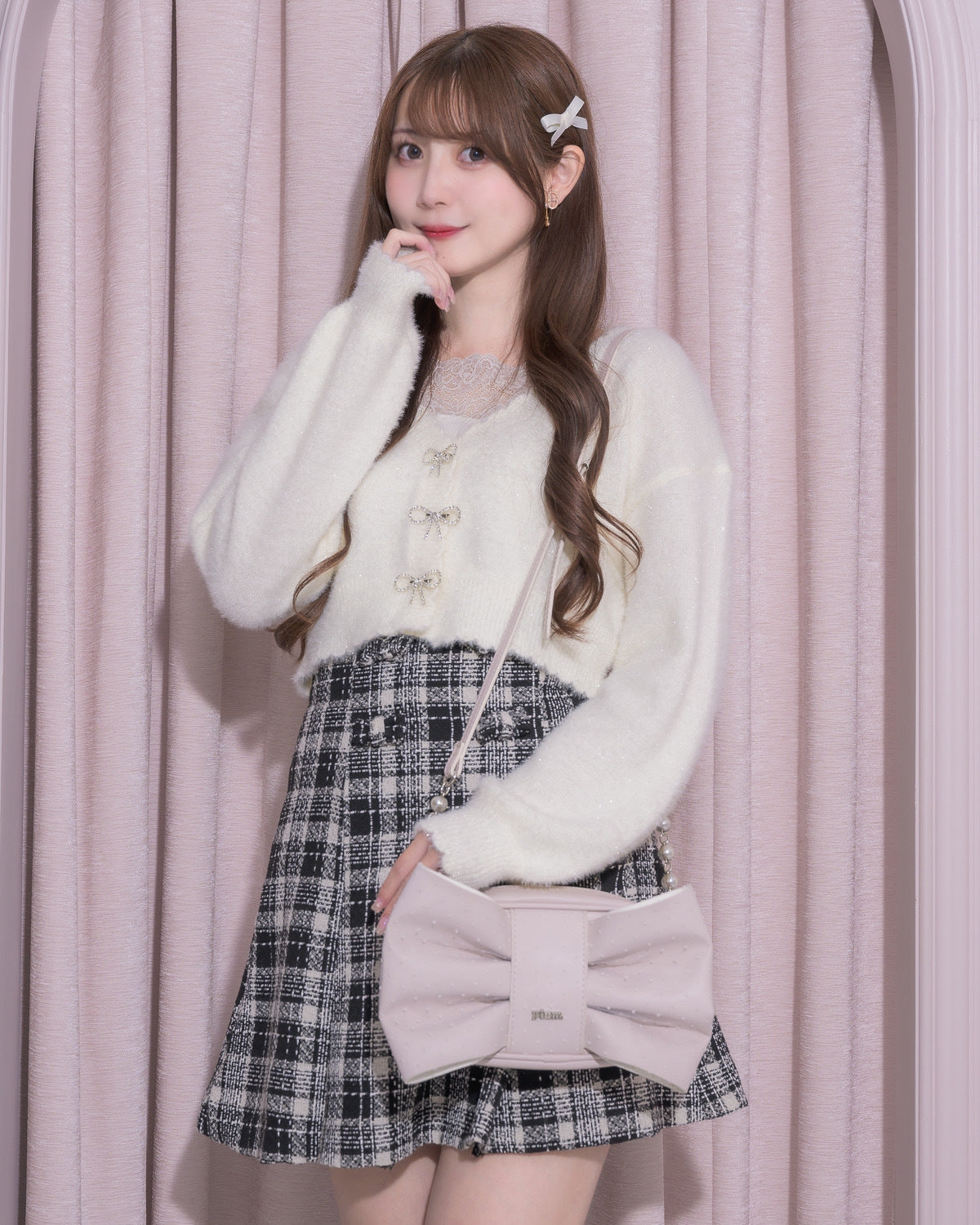 モデル身長:159cm/着用カラー:ホワイト