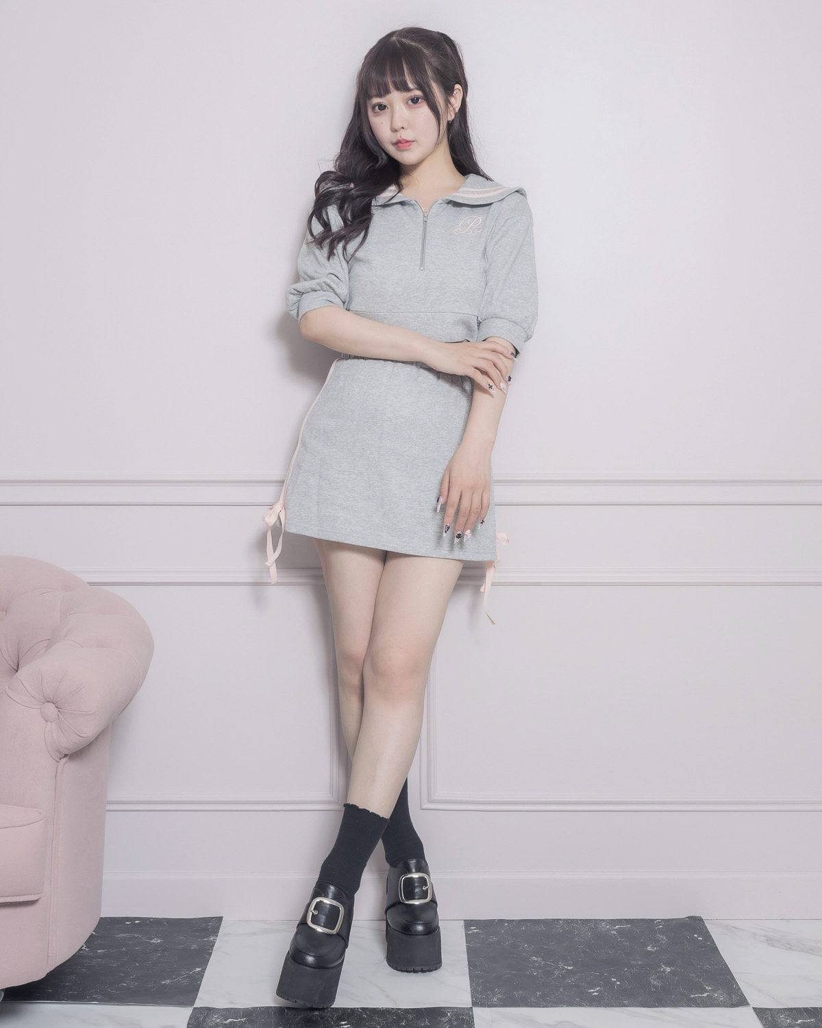 モデル身長:157cm/着用カラー:グレー