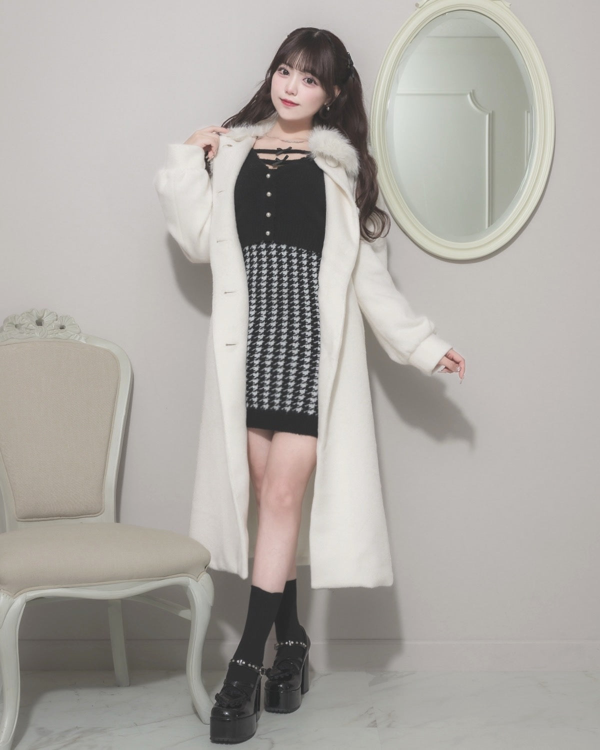 モデル身長:163cm/着用カラー:アイボリー