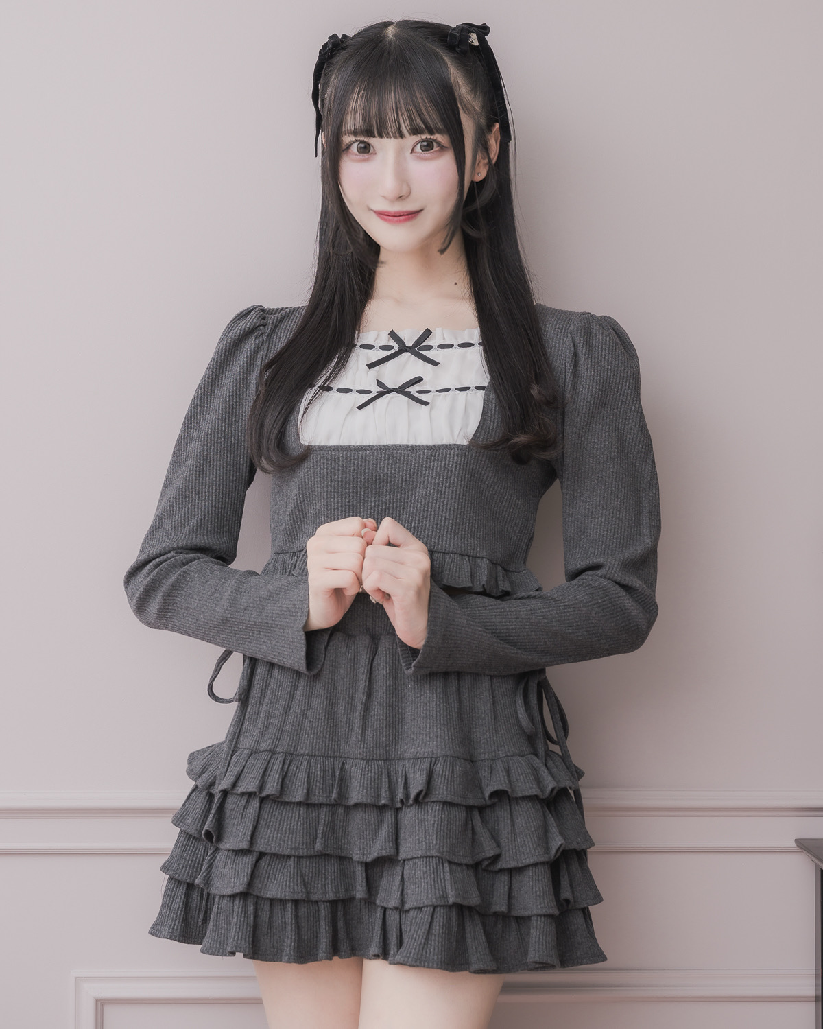 モデル身長：157cm/着用カラー:チャコール