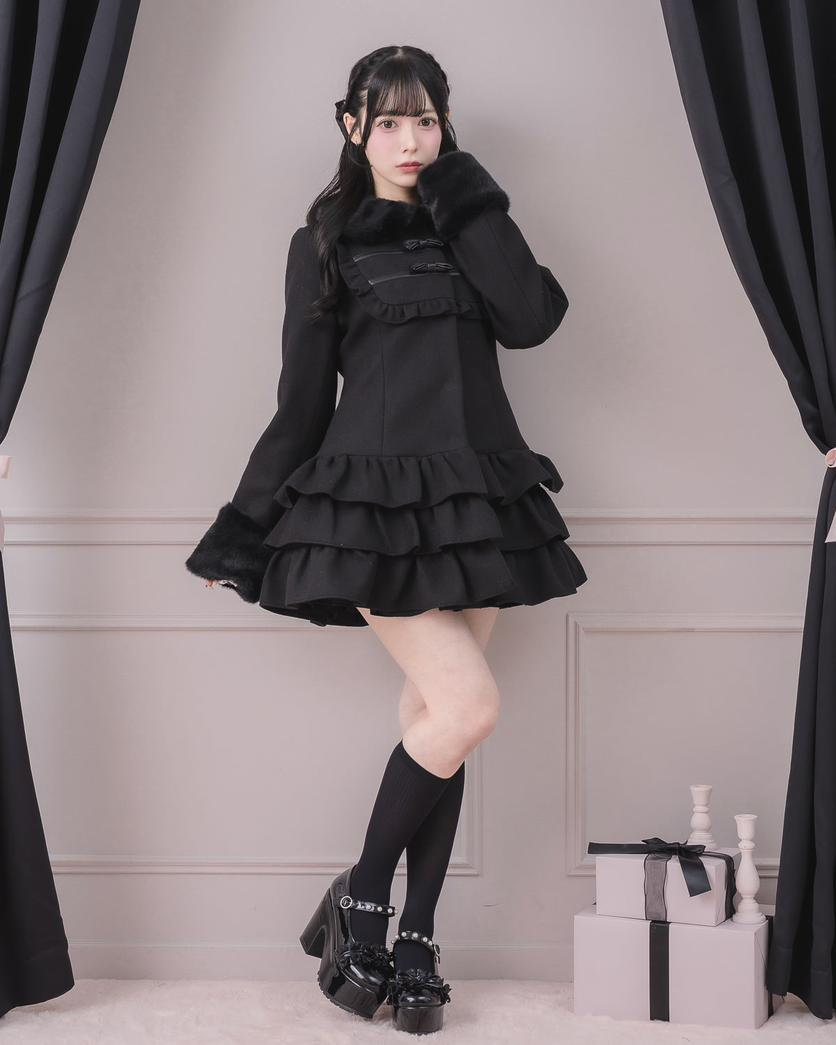 モデル身長：155cm/着用カラー：ブラック