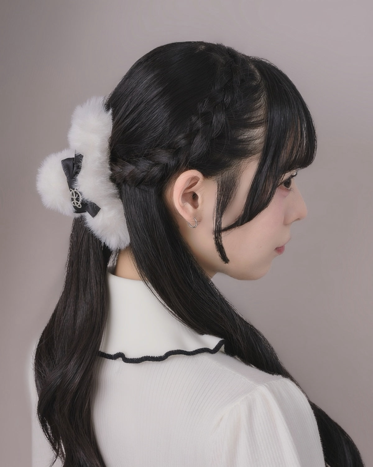 リボン付きファーヘアクリップ