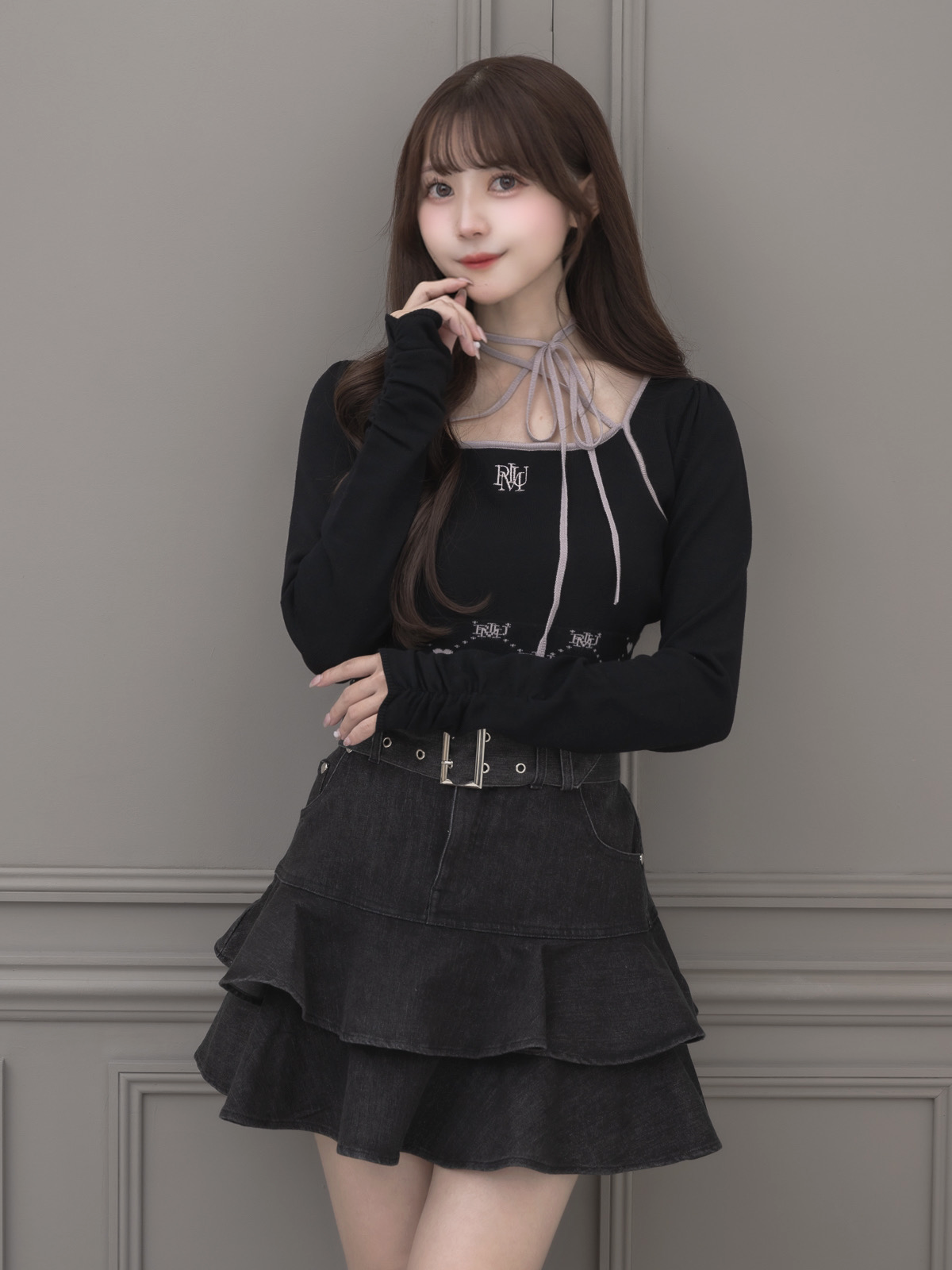 モデル身長:159cm/着用カラー:ブラック