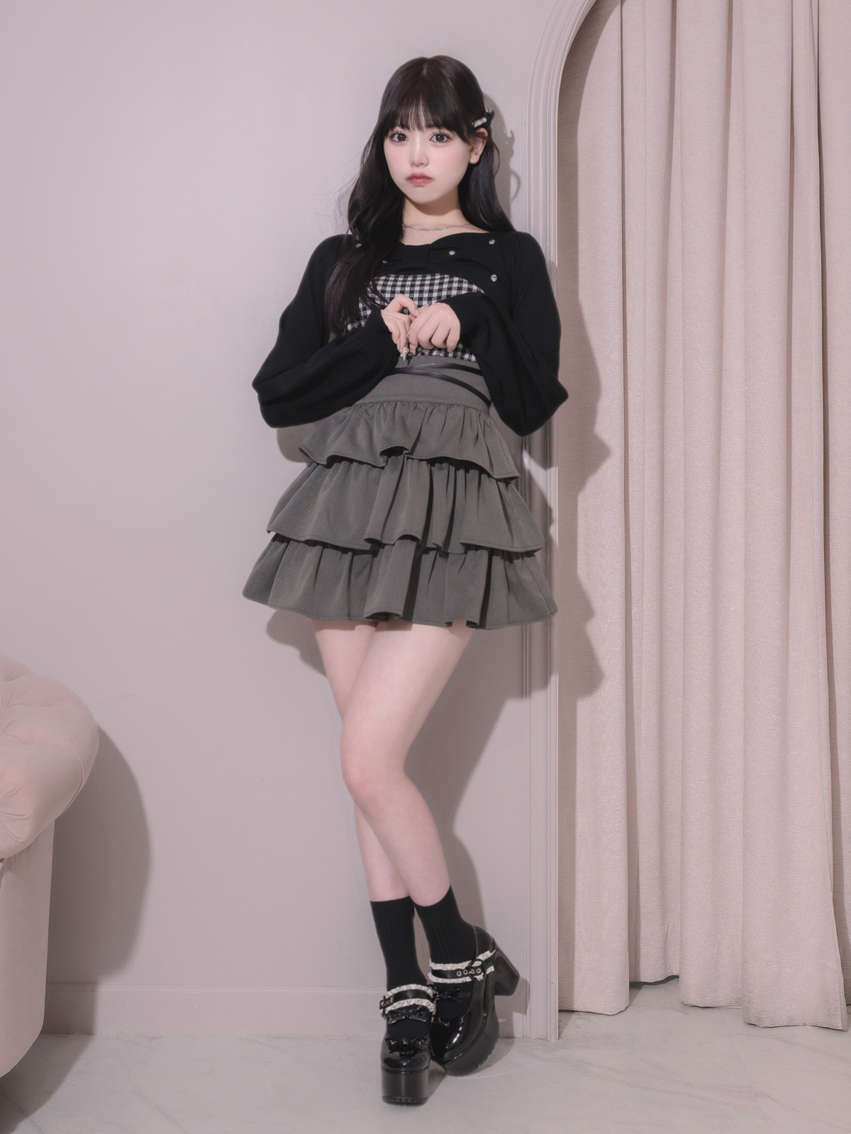 モデル身長:163cm/着用カラー:ホワイト×ブラック