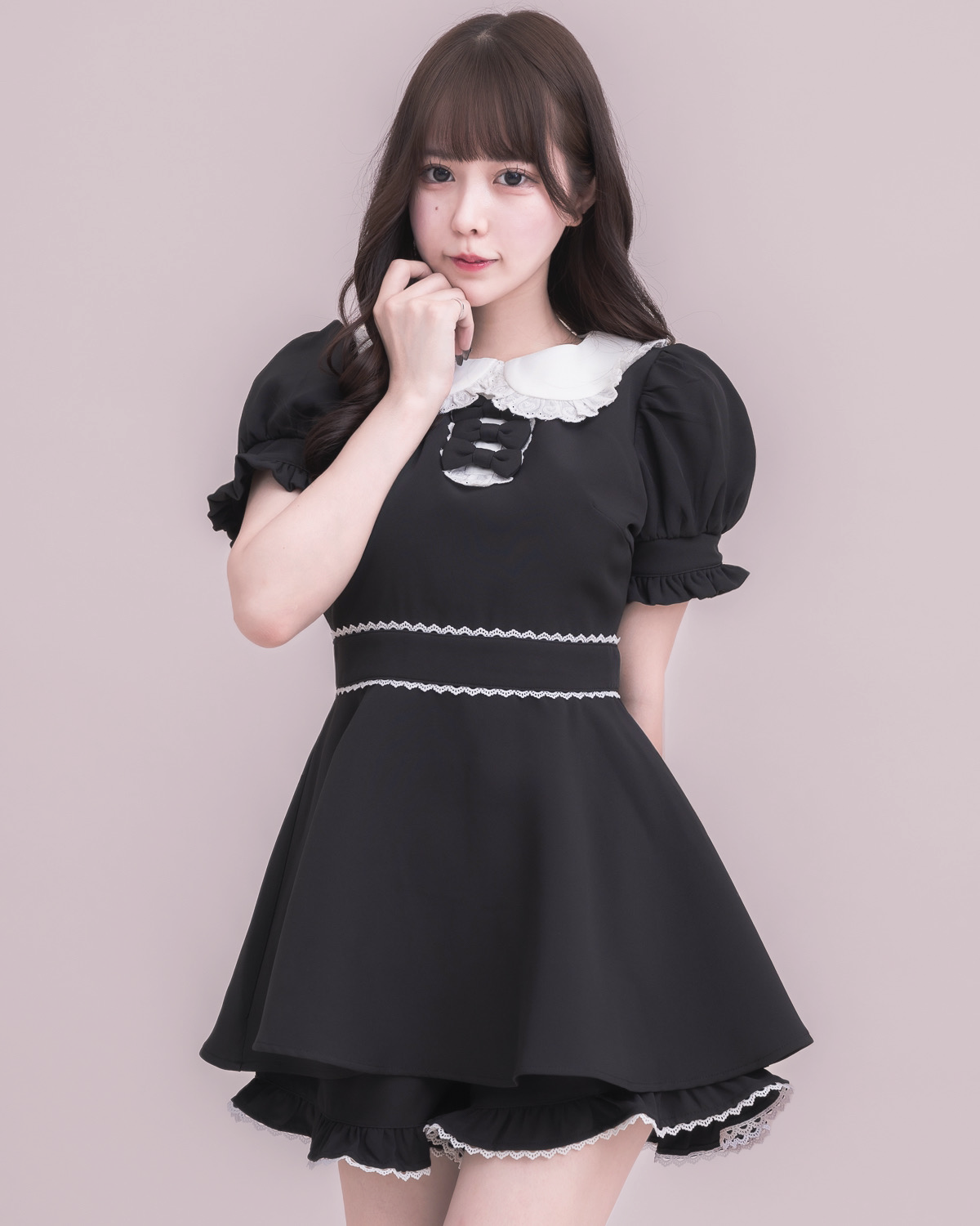 モデル身長:157cm/着用カラー : ブラック