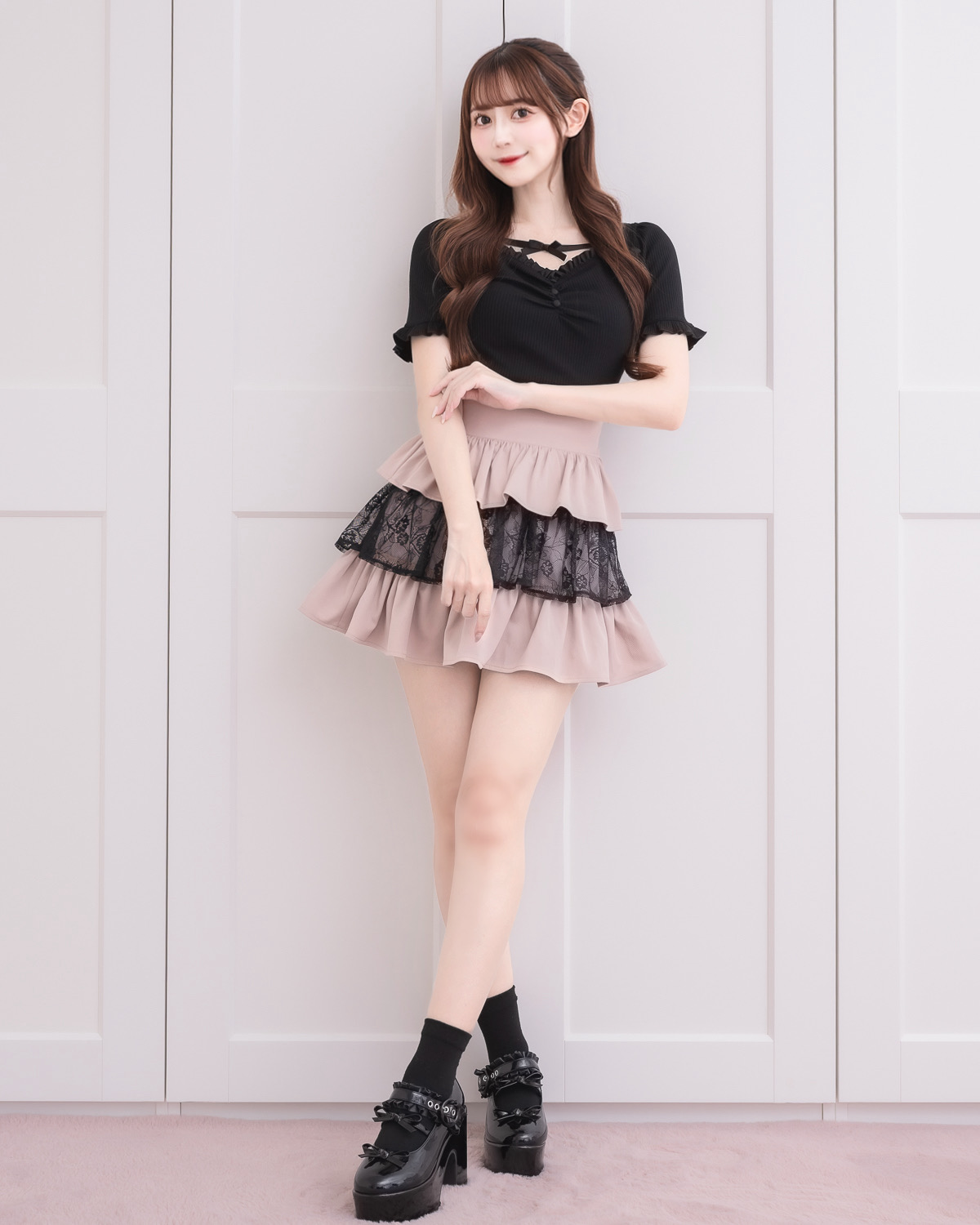 モデル身長:159cm/着用カラー:ブラック