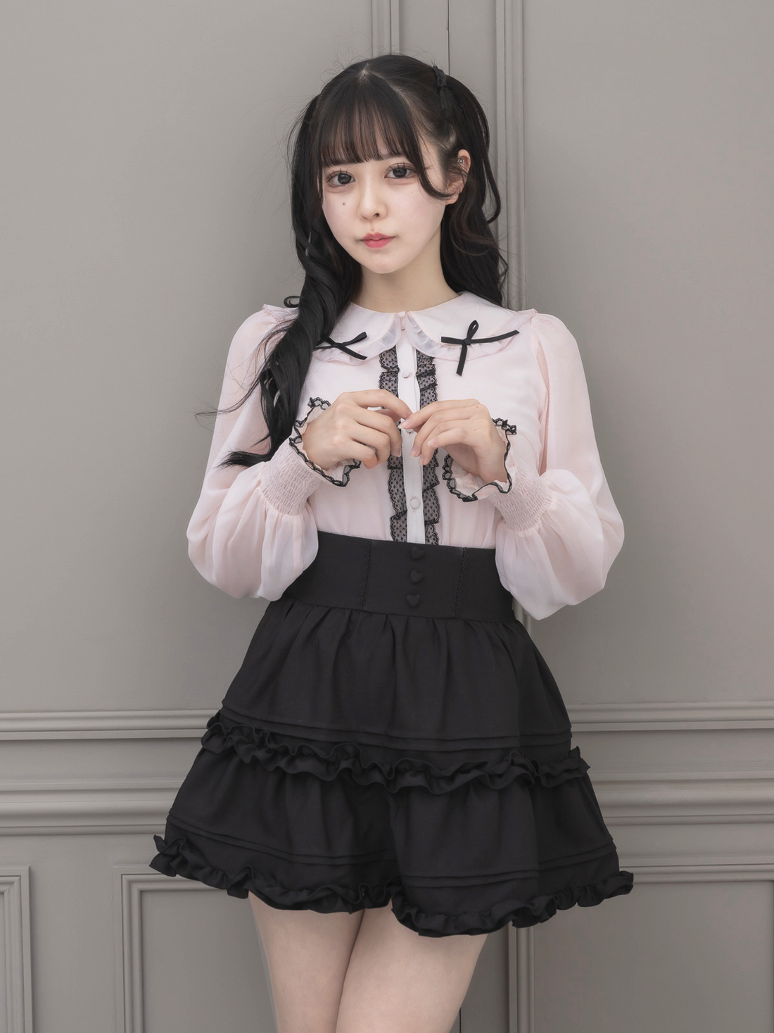 モデル身長：157cm/着用カラー：ピンク×ブラック