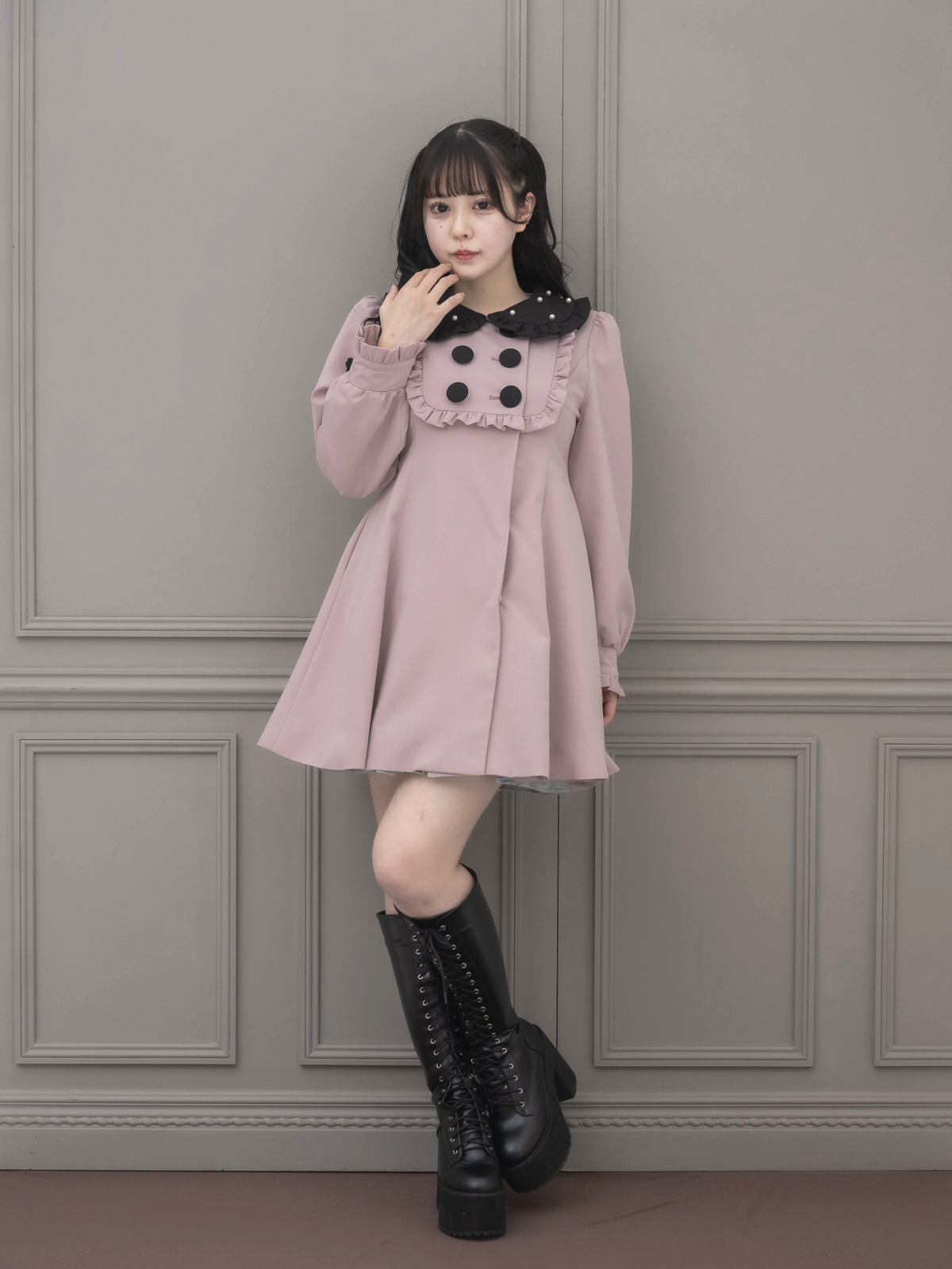 モデル身長:157cm/着用カラー:ピンク×ブラック