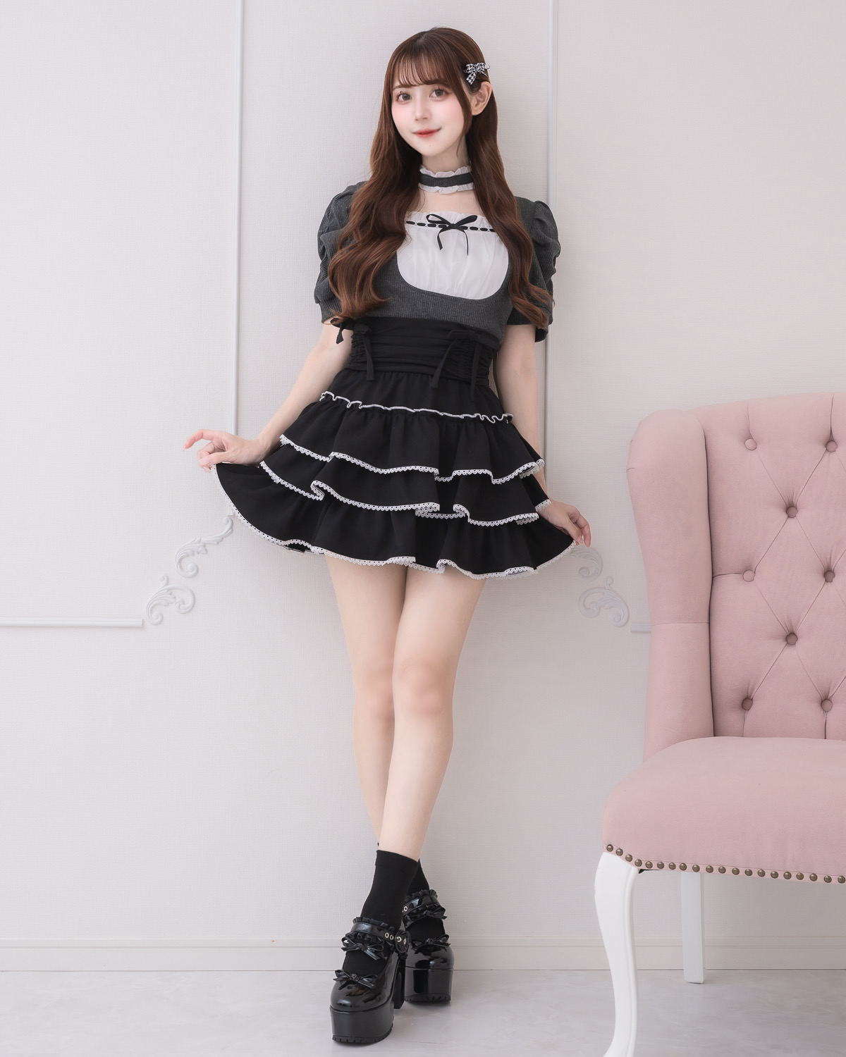 モデル身長:159cm/着用カラー:ブラック×ホワイト