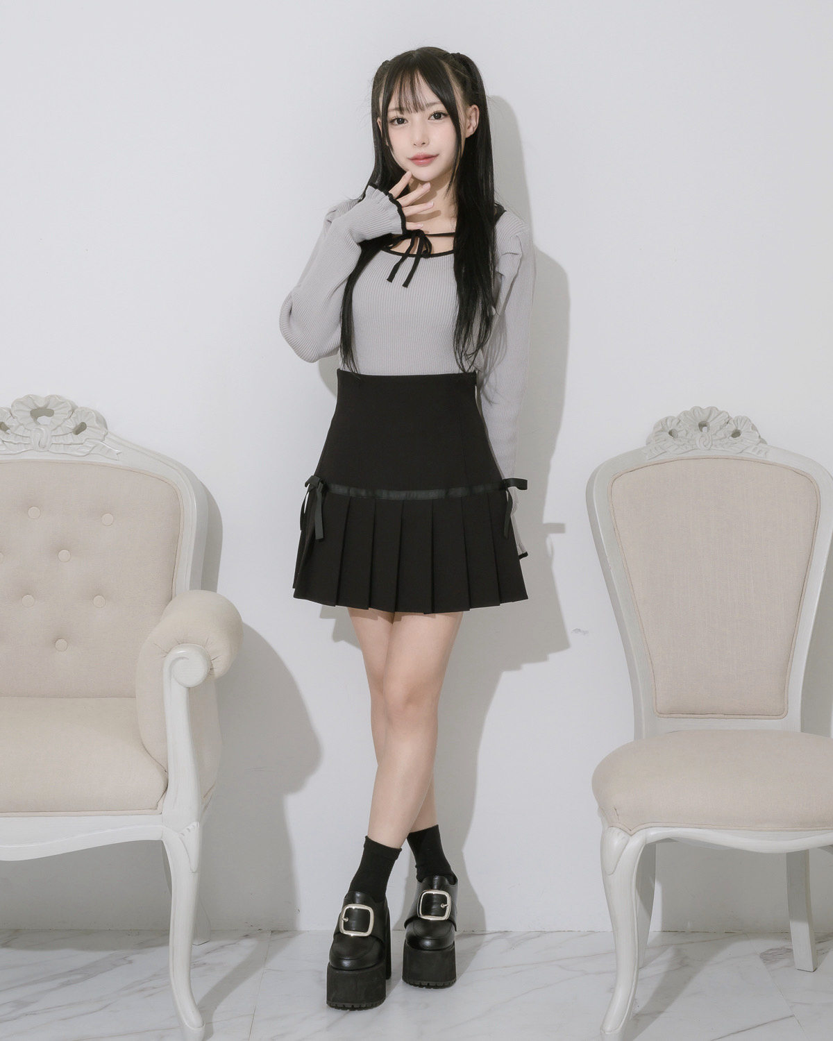 サイドリボンハイウエストプリーツスカート