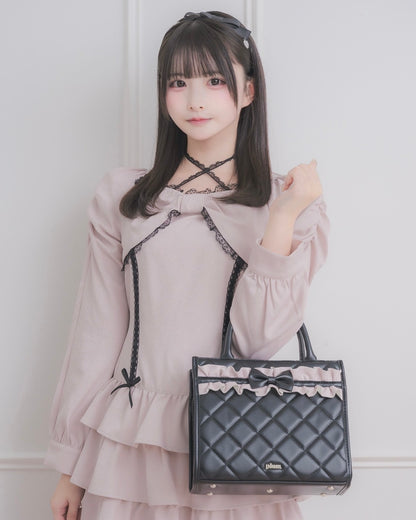 カラー：ブラック×ピンク