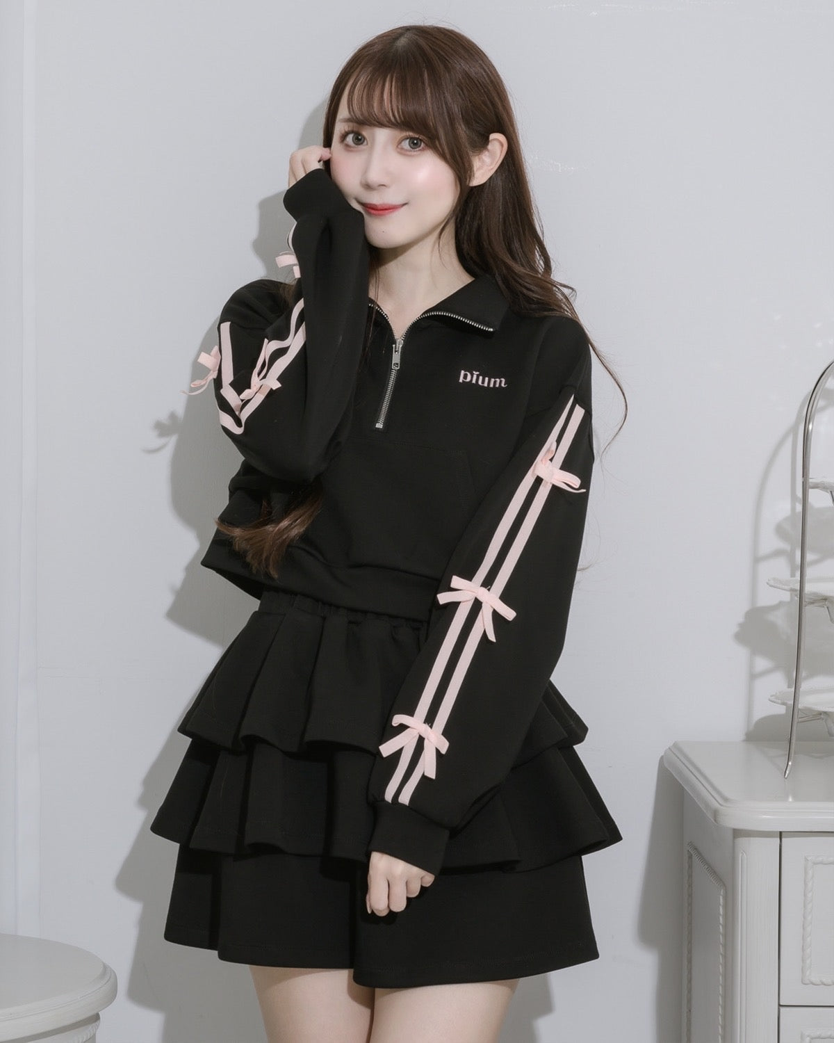 モデル身長:159cm/着用カラー:ブラック