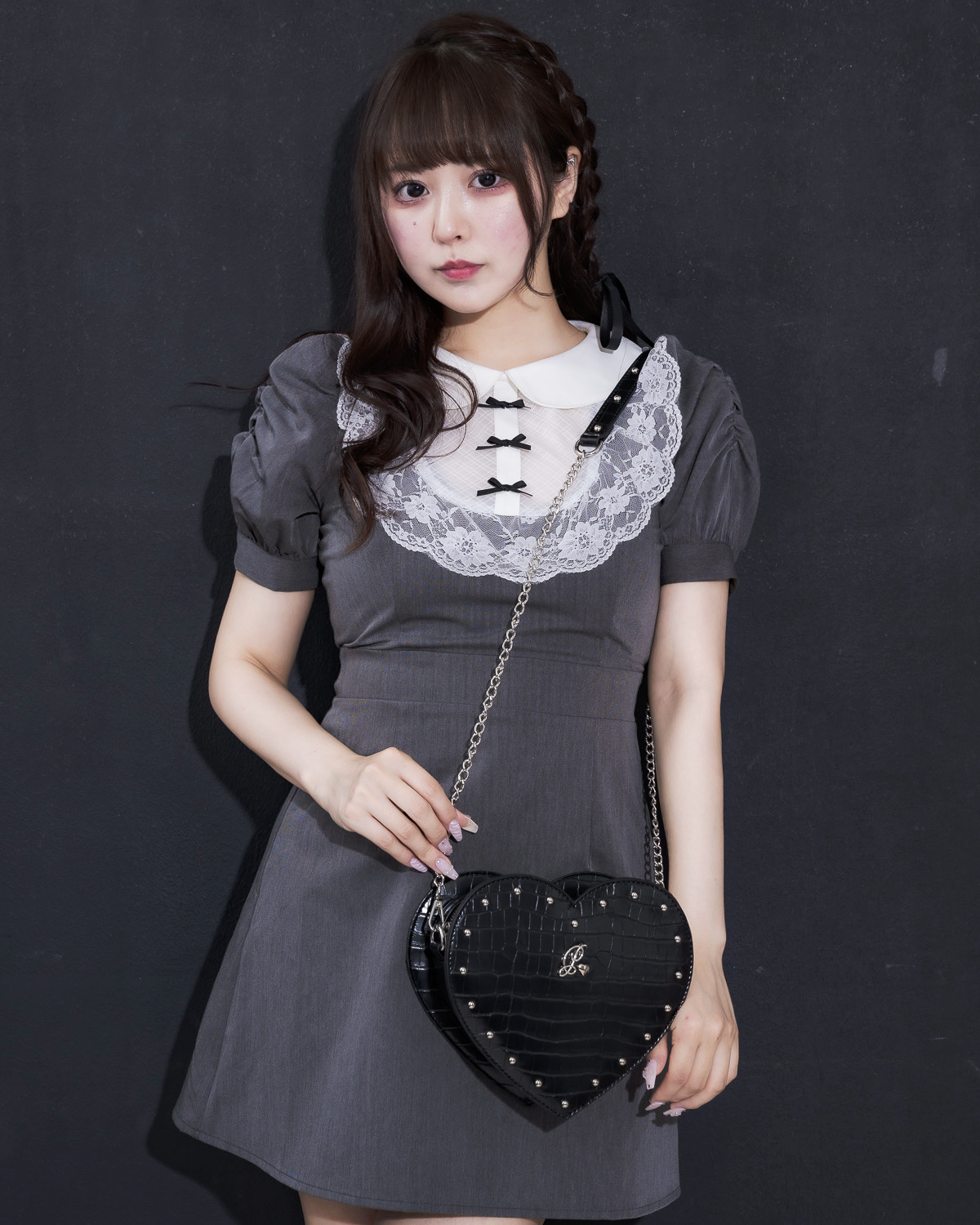 カラー:ブラック