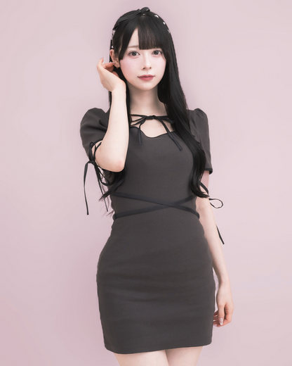 モデル身長：155cm/着用カラー : チャコール