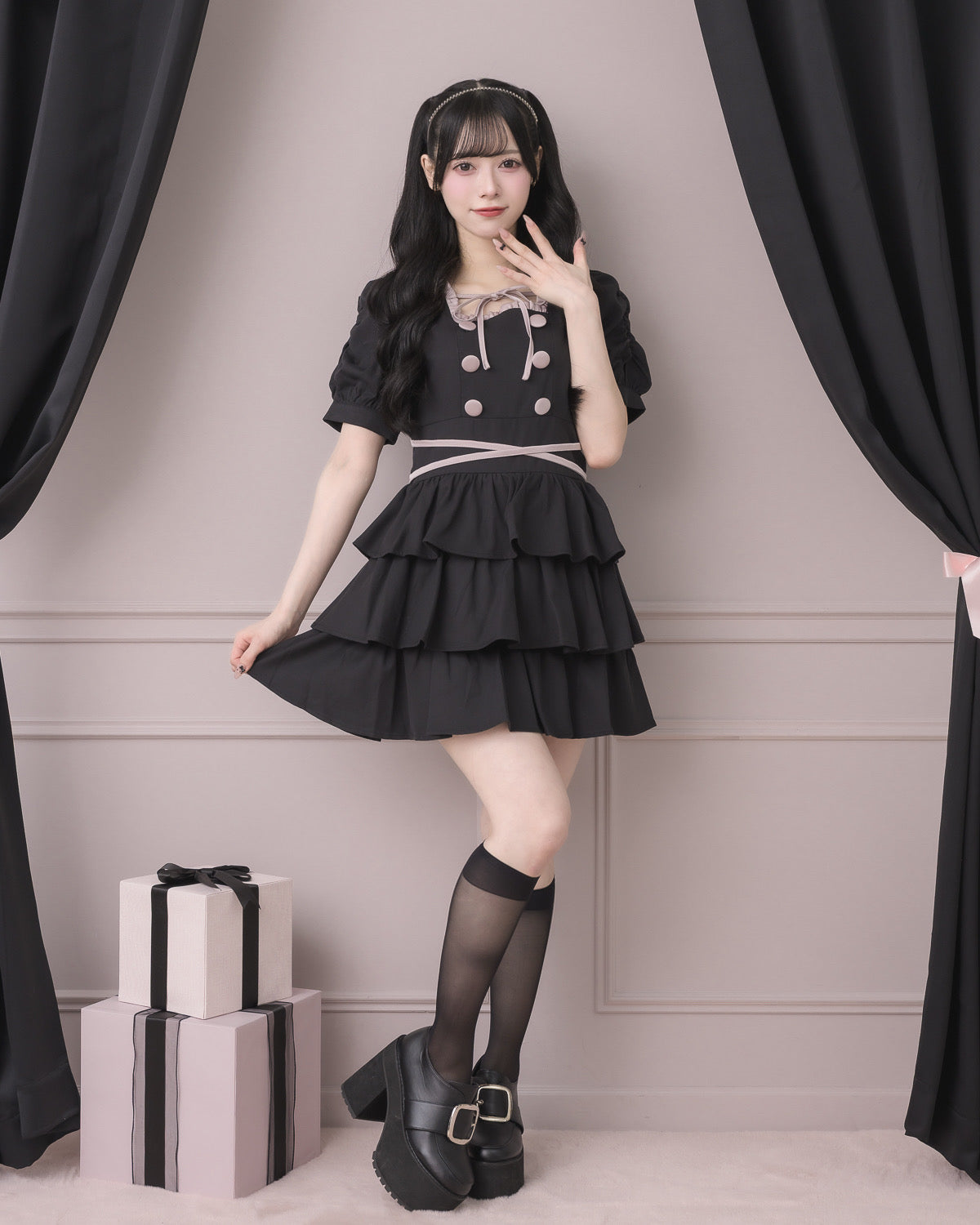 クロスベルト半袖ティアードミニワンピース – pium