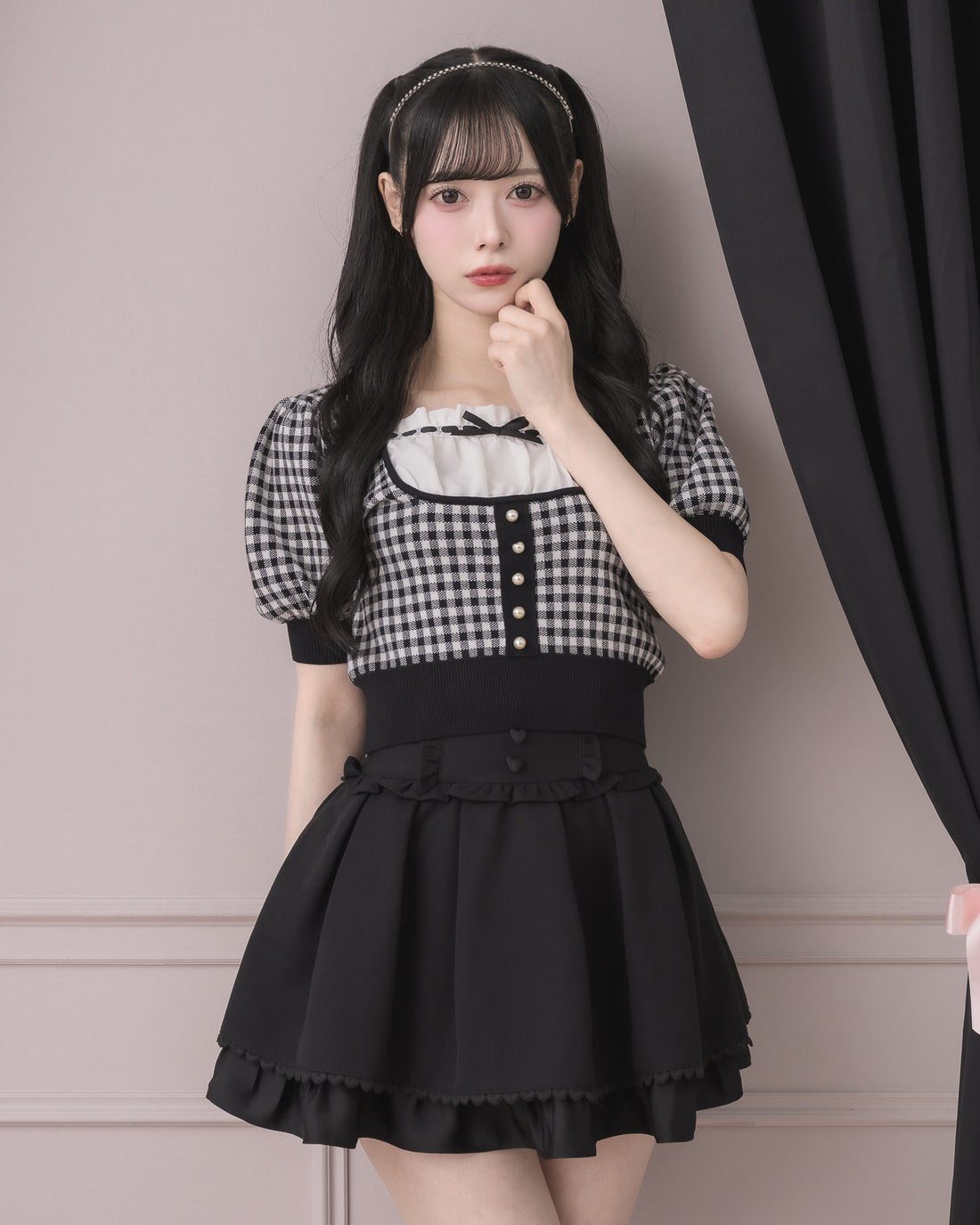 モデル身長：155cm/着用カラー:ブラック