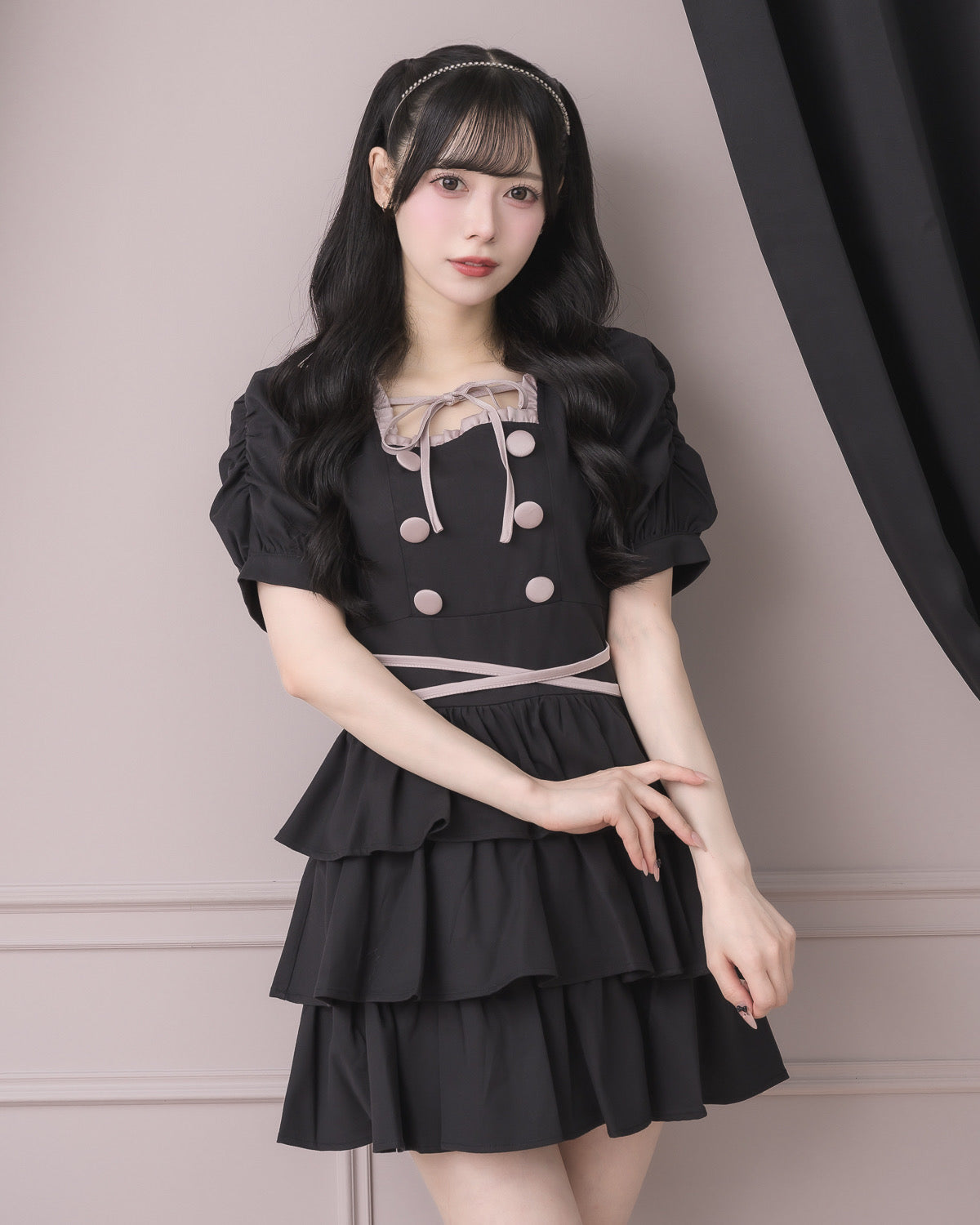 クロスベルト半袖ティアードミニワンピース – pium